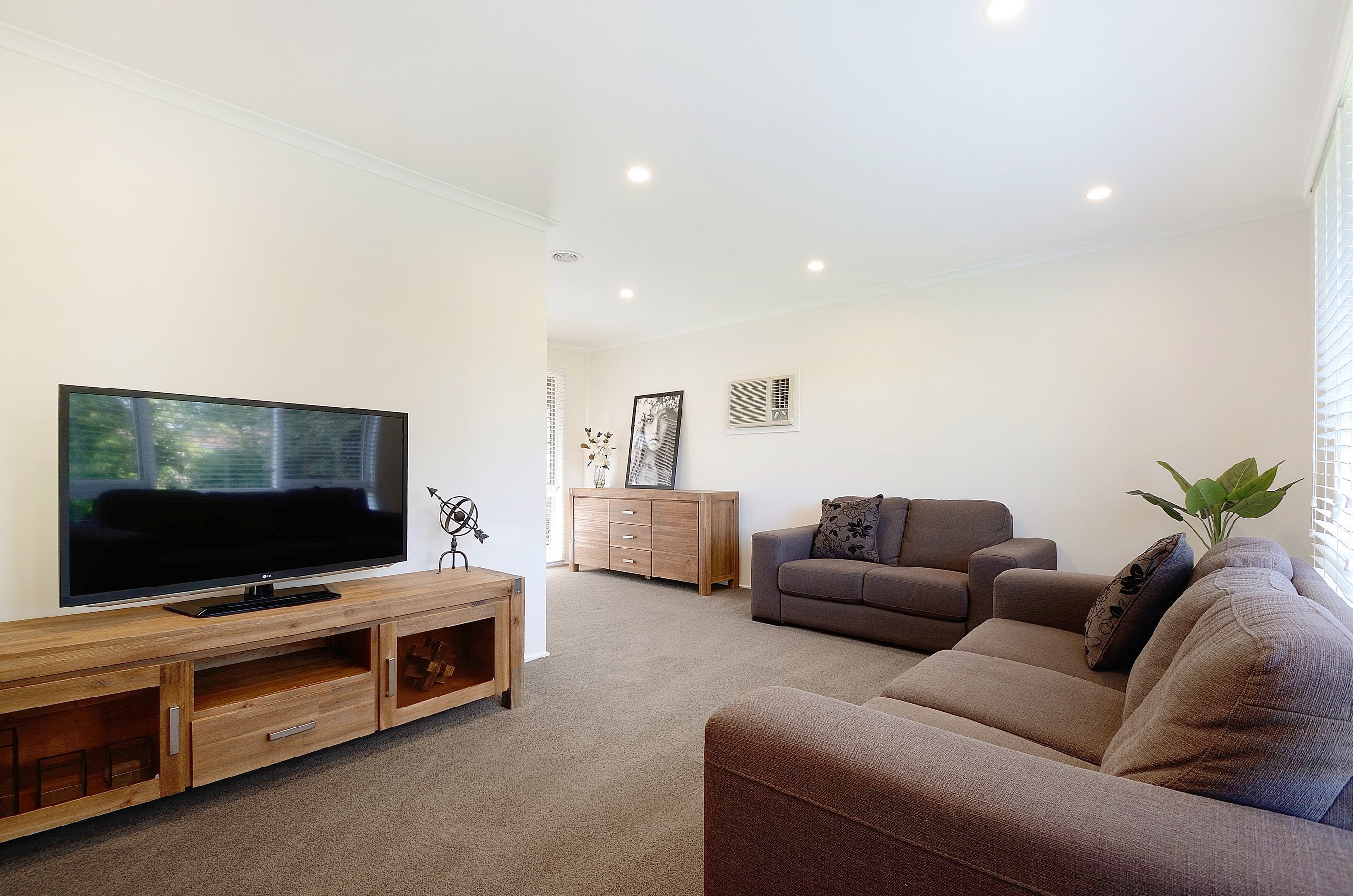 19 Guildford Crescent, Narre Warren, VIC 3805