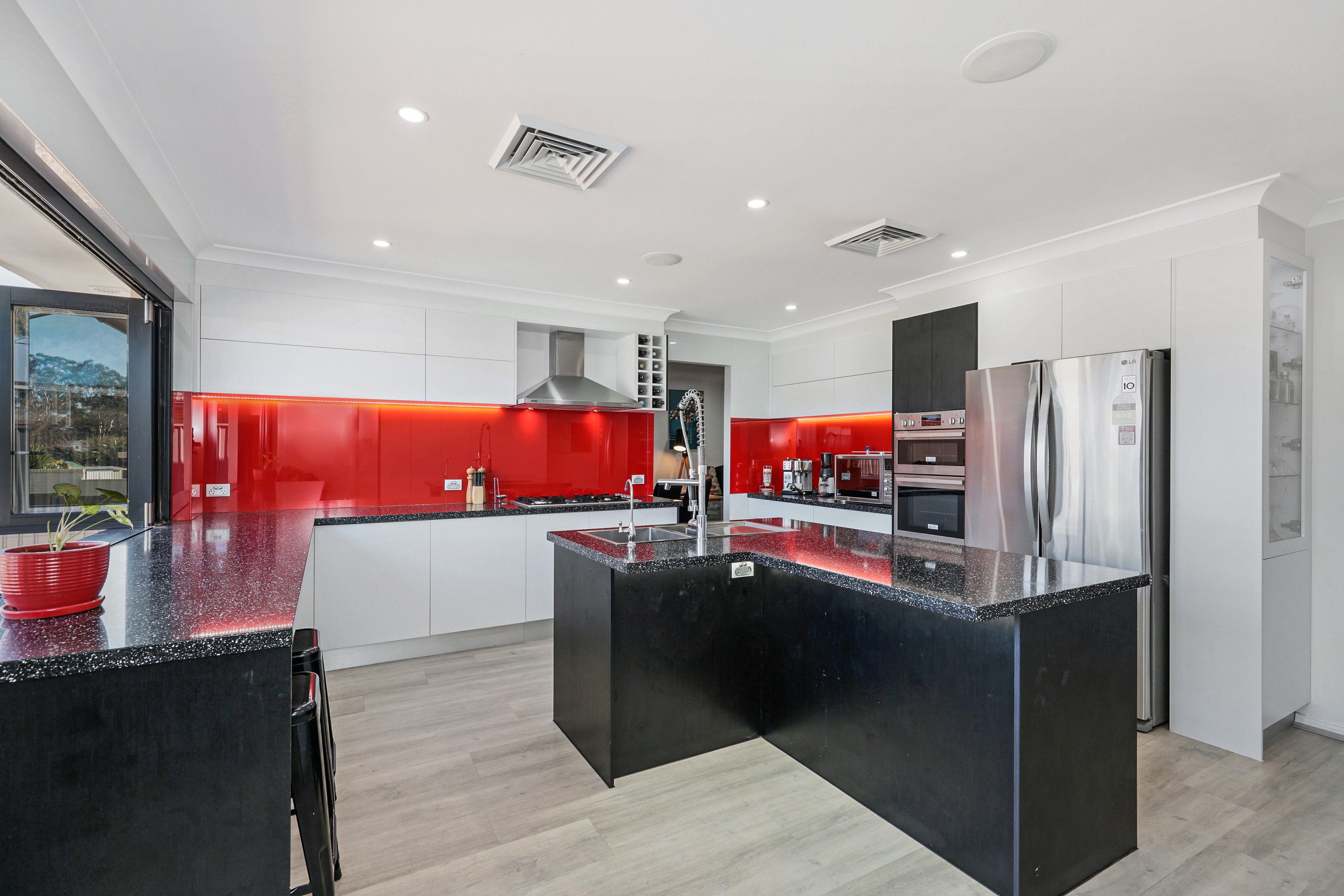 71 Warburton Crescent, Werrington County, NSW 2747