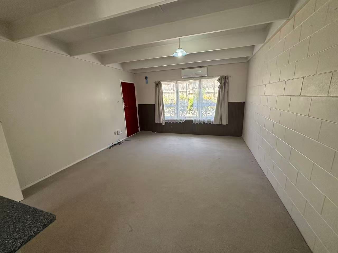 2/66 Flanshaw Road, Te Atatu South, Waitakere City