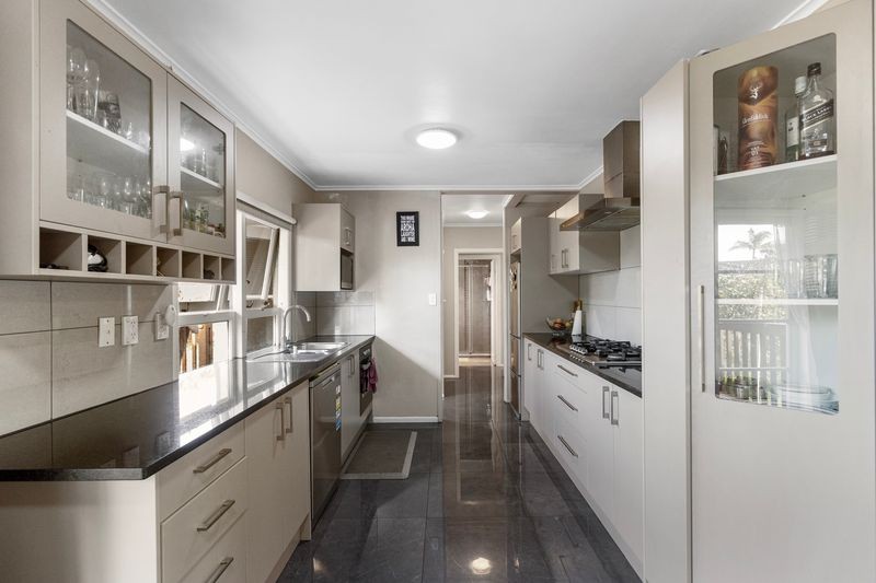 2 Rito Place, Papatoetoe, Manukau City