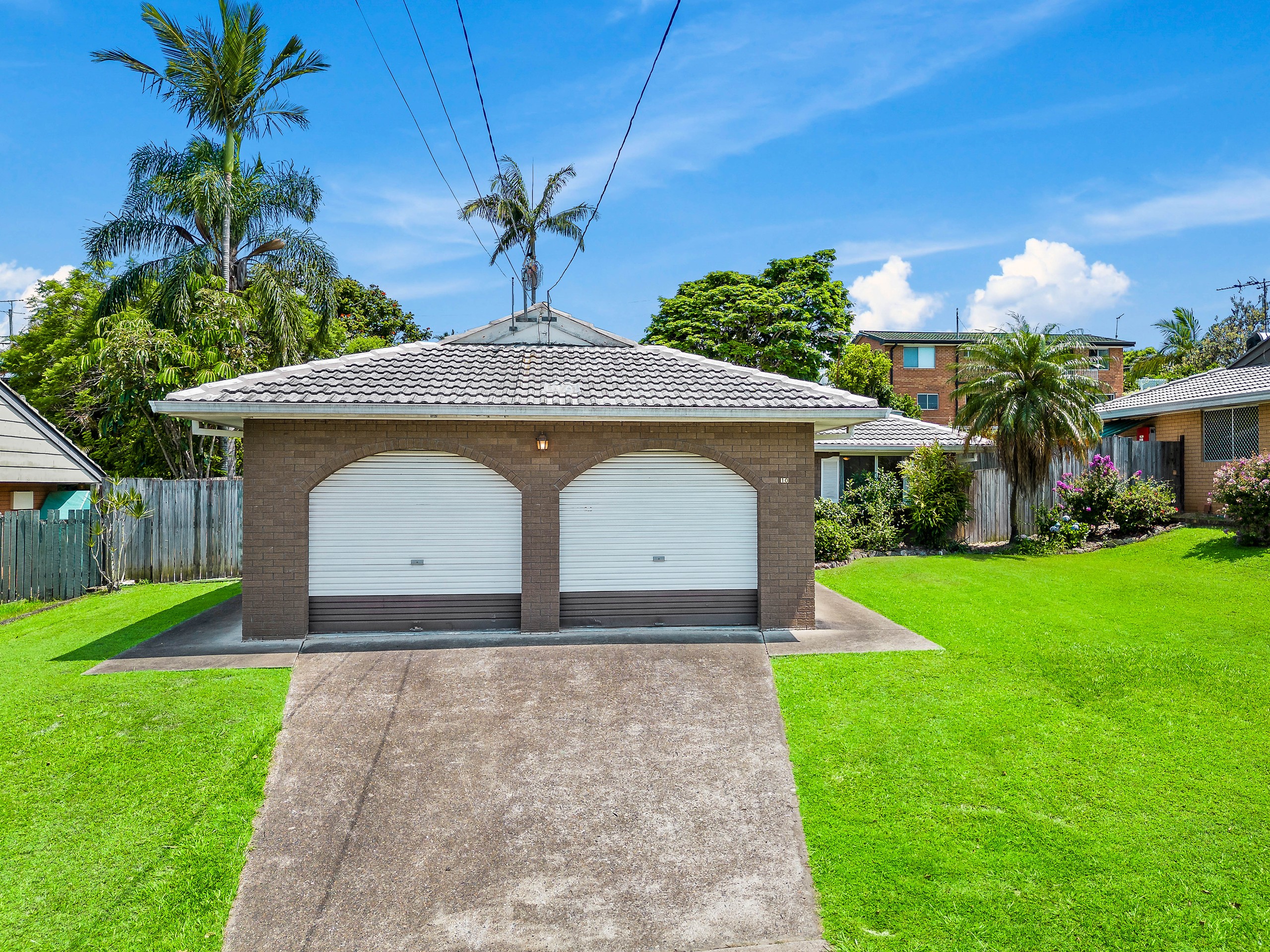 10 Jardine Drive, Springwood, QLD 4127