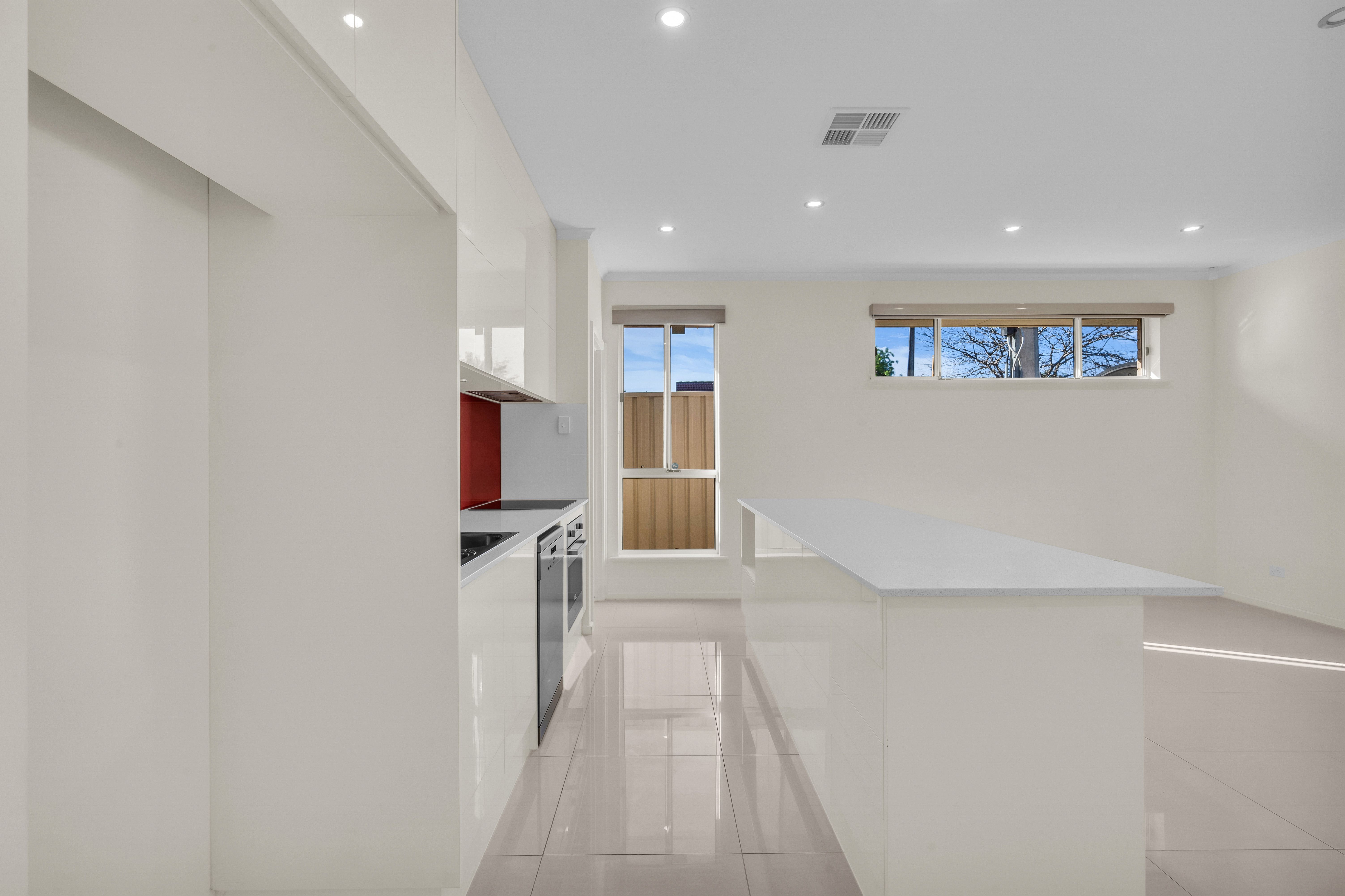 50 Floriedale Road — photo 7 of 16