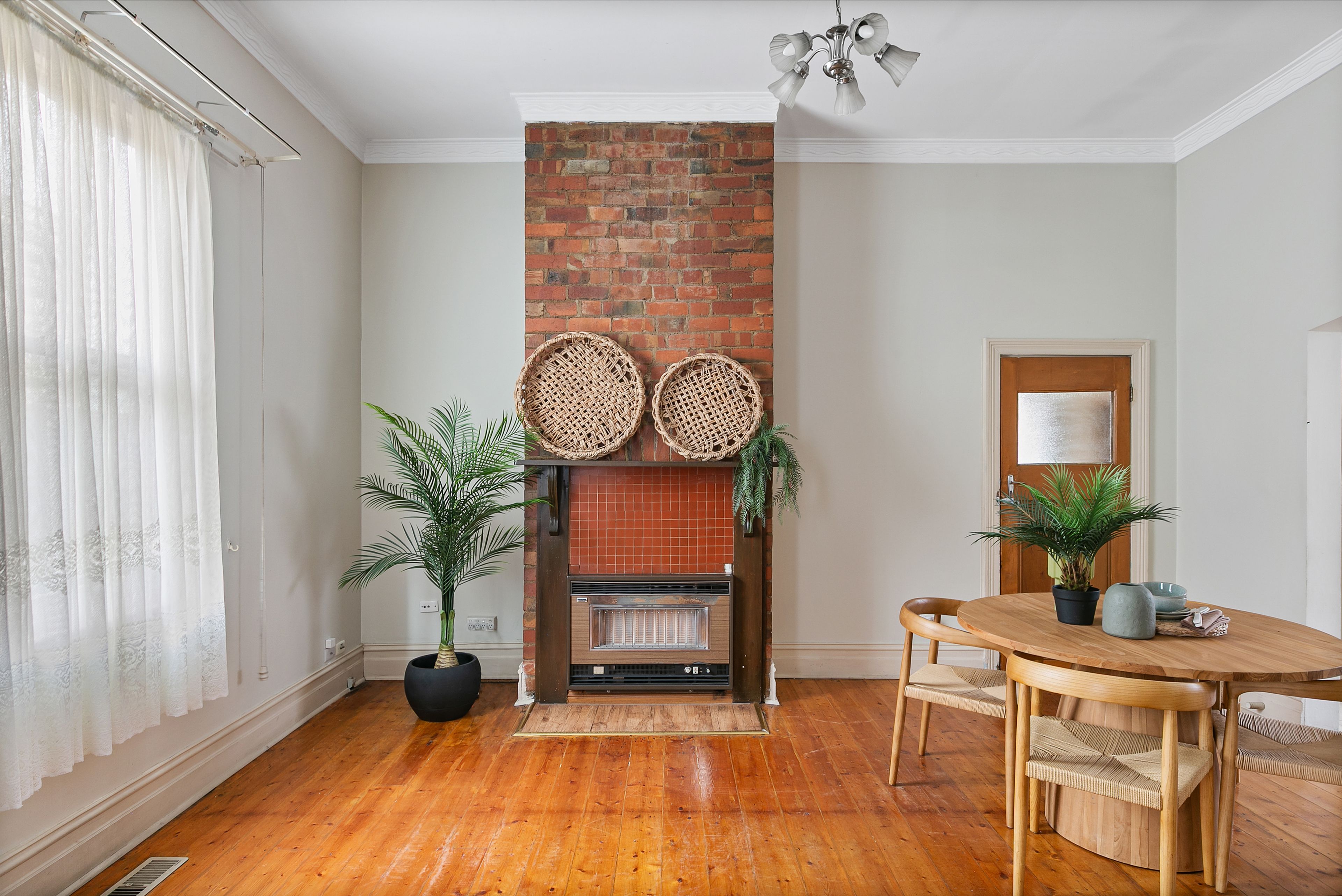 255 Gower Street — photo 5 of 14