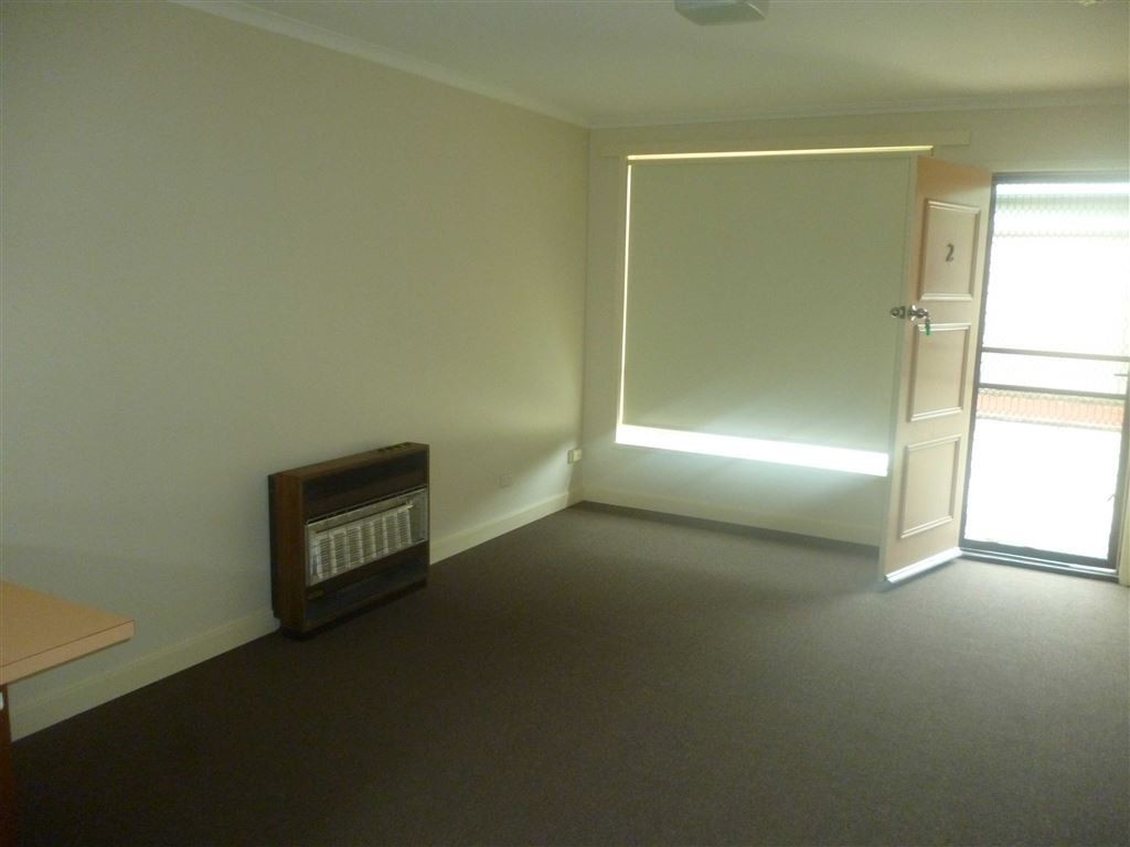 4/613 Ascot Street South, Redan, VIC 3350