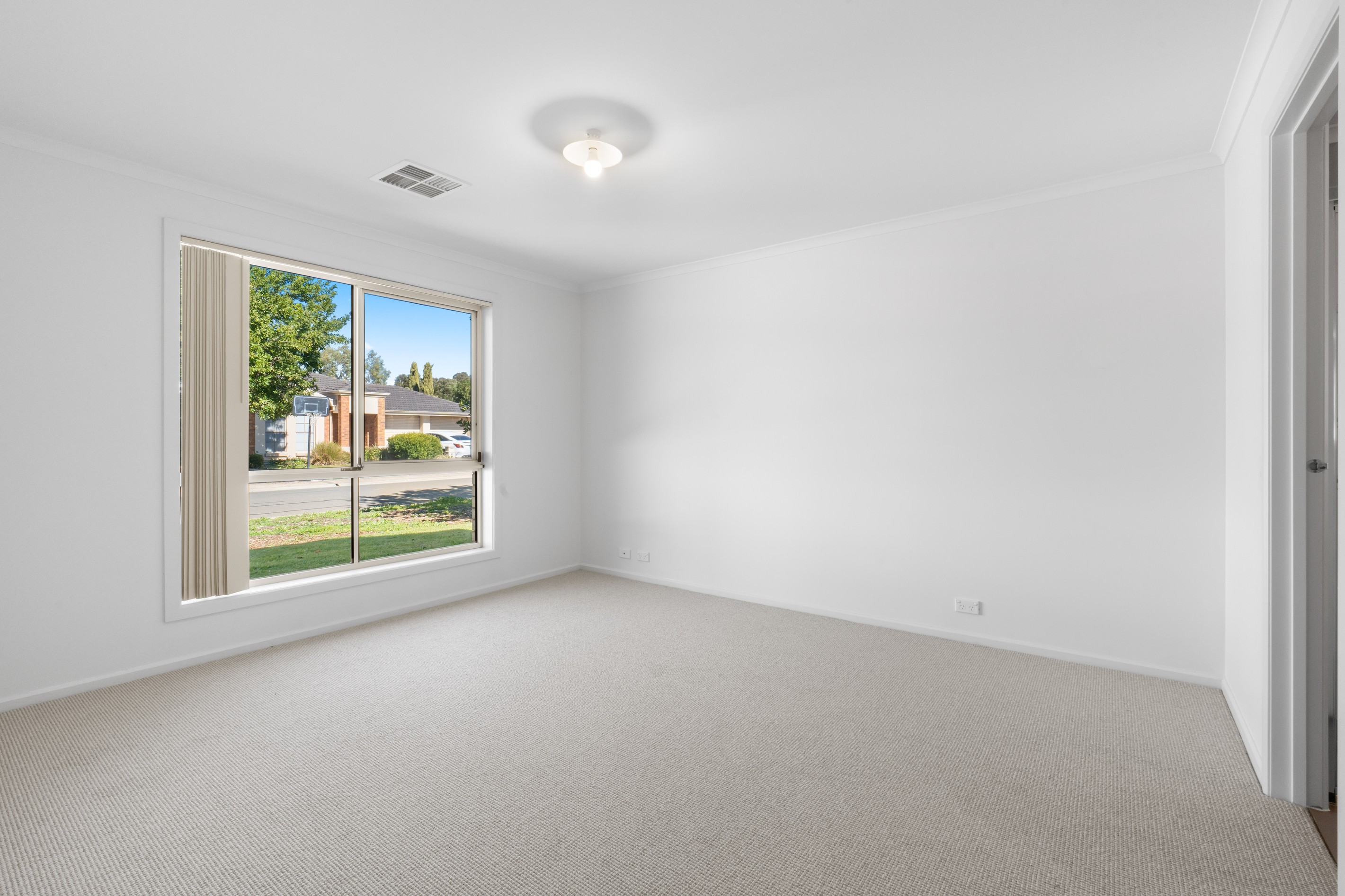 11 Buckley Street, Evanston Gardens, SA 5116