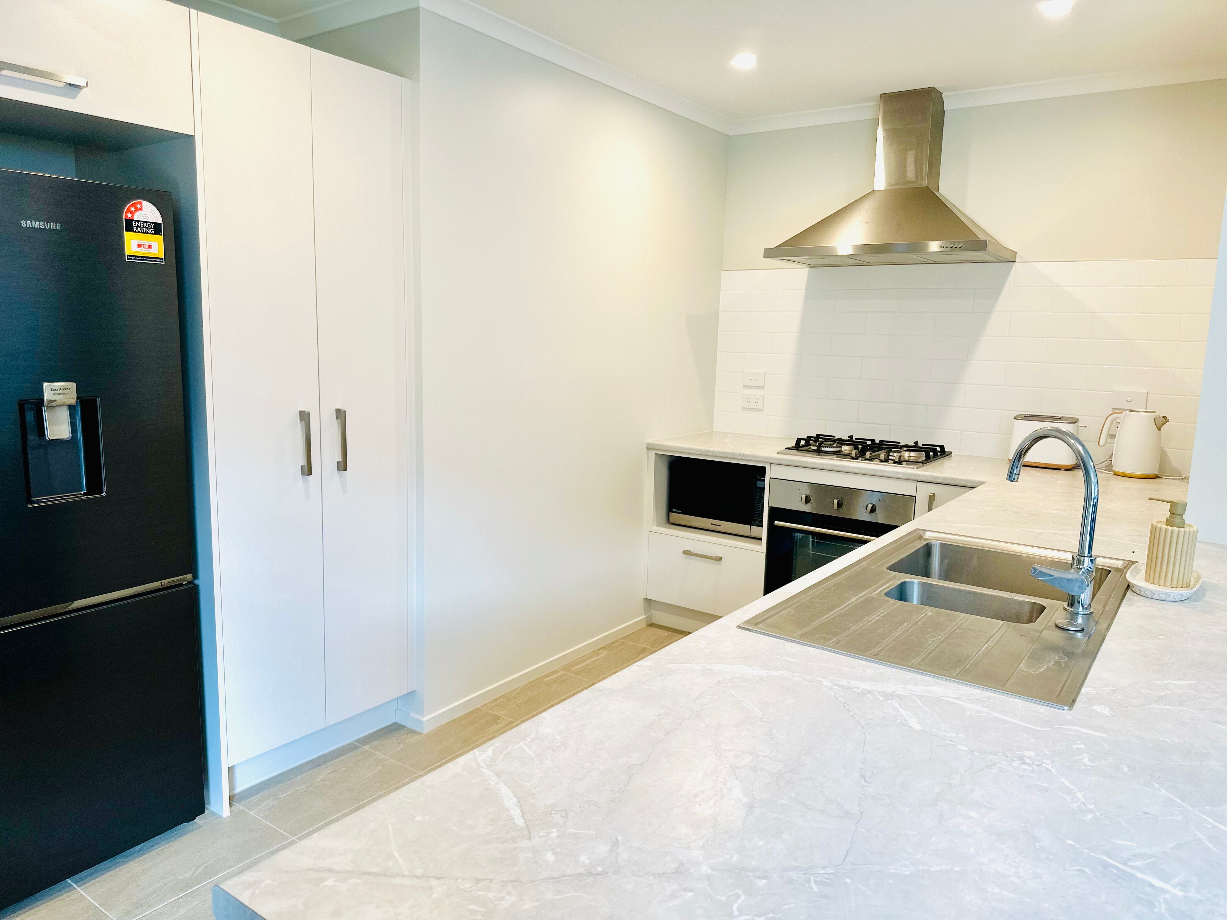 3/11 Matthews Crescent, Melville, Hamilton City