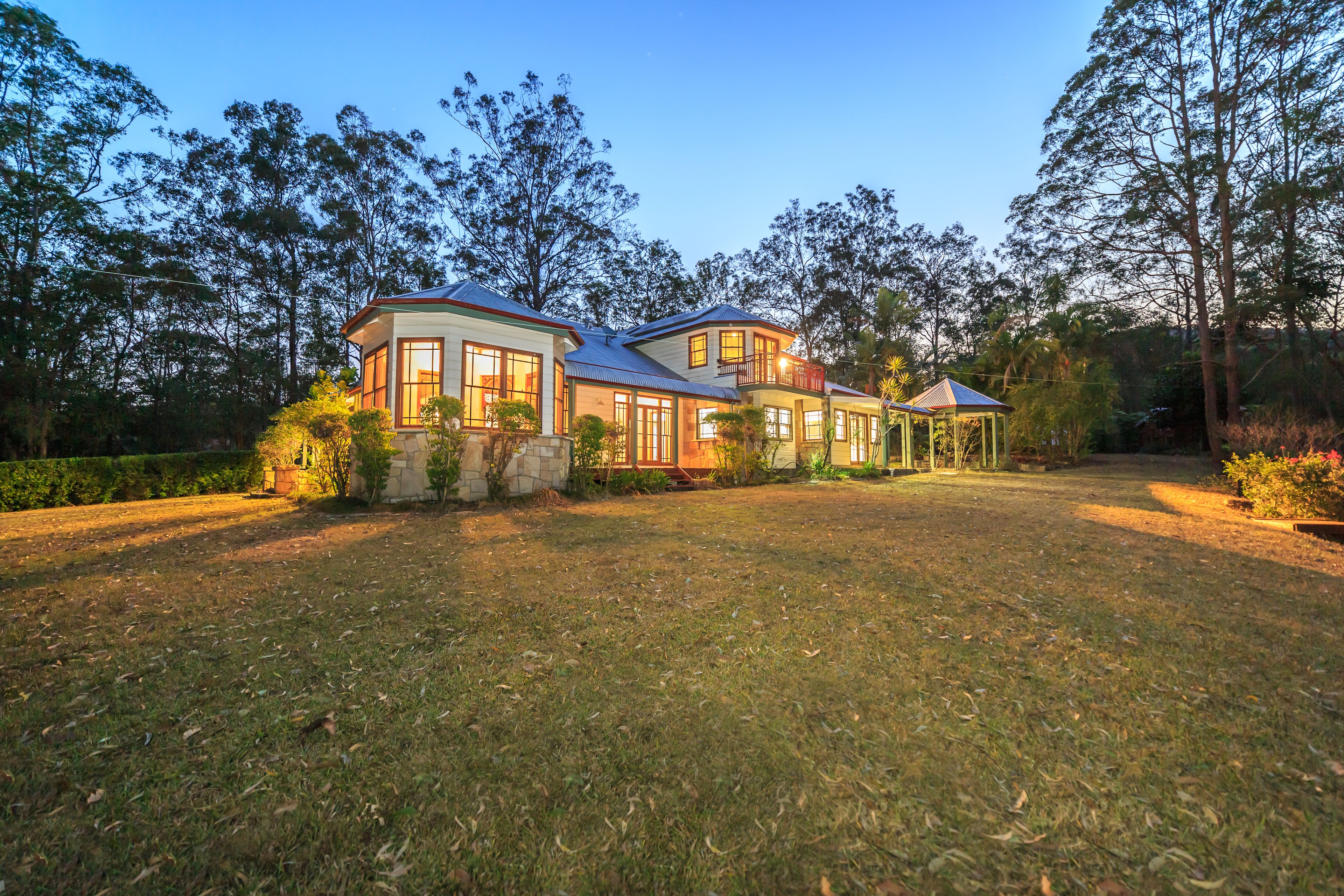 134 Arunta Drive, Mount Nathan QLD 4211