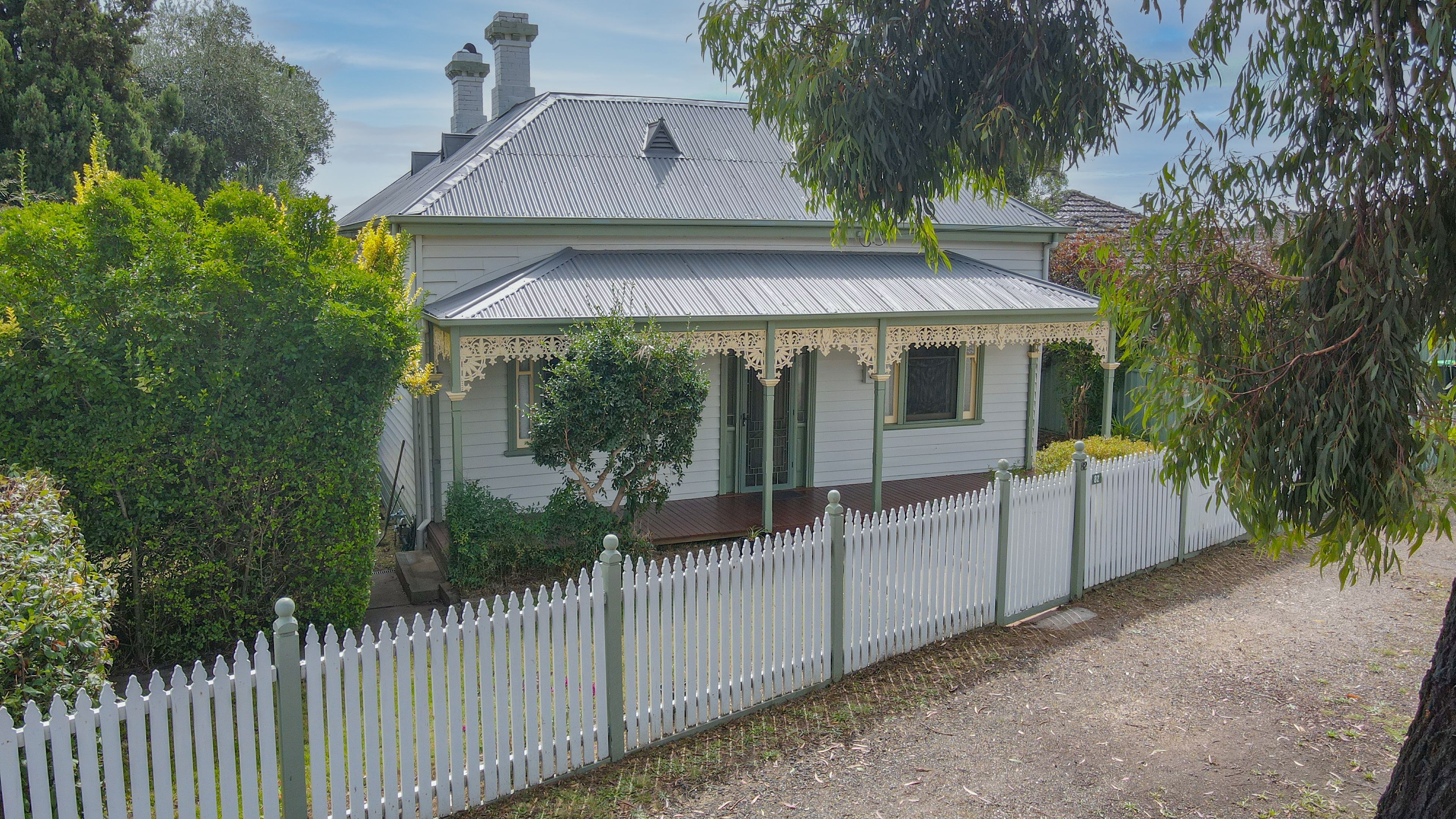 82 Gladstone Street, Quarry Hill, VIC 3550