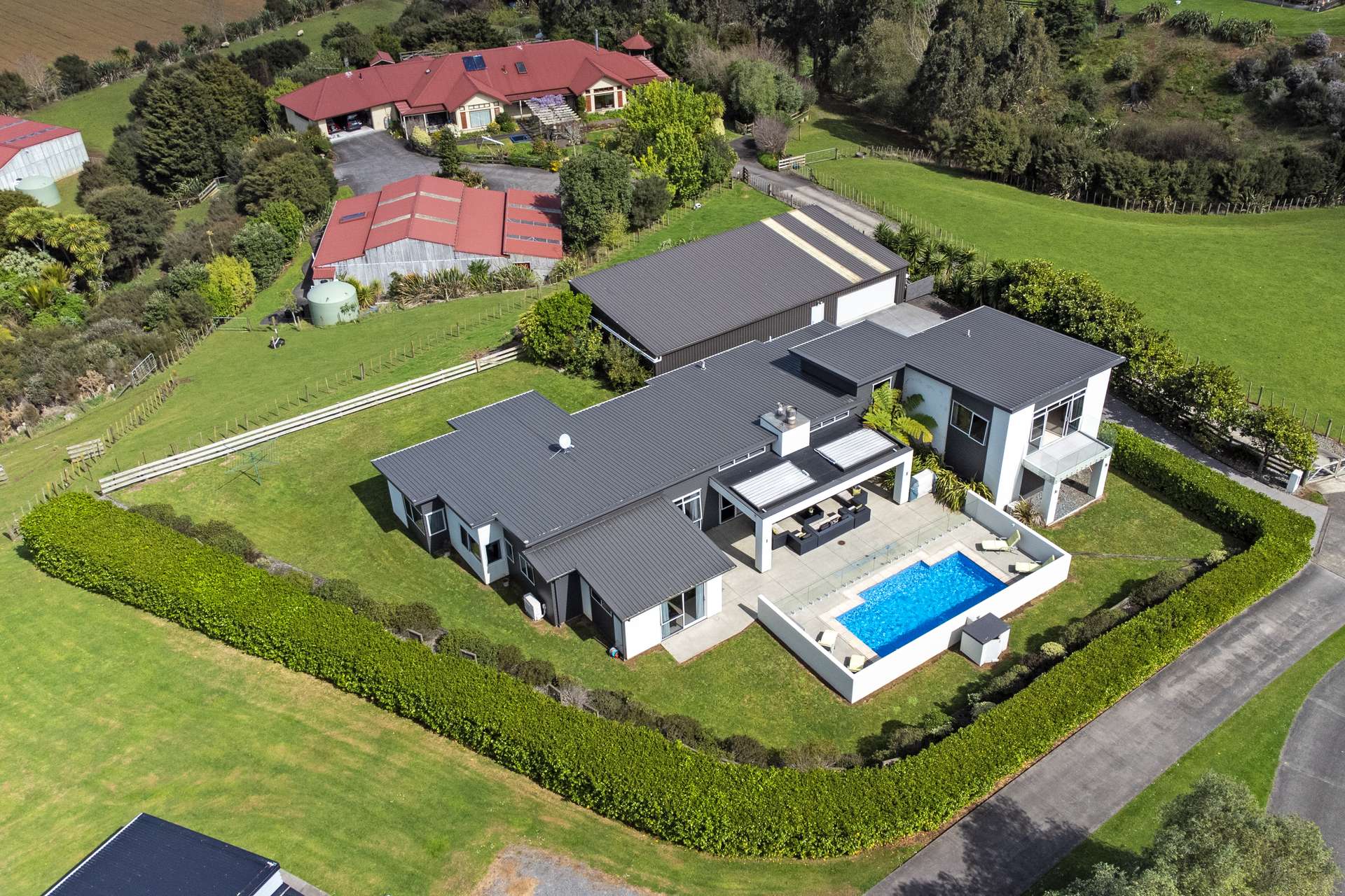 25 Kendallvale Drive photo 1