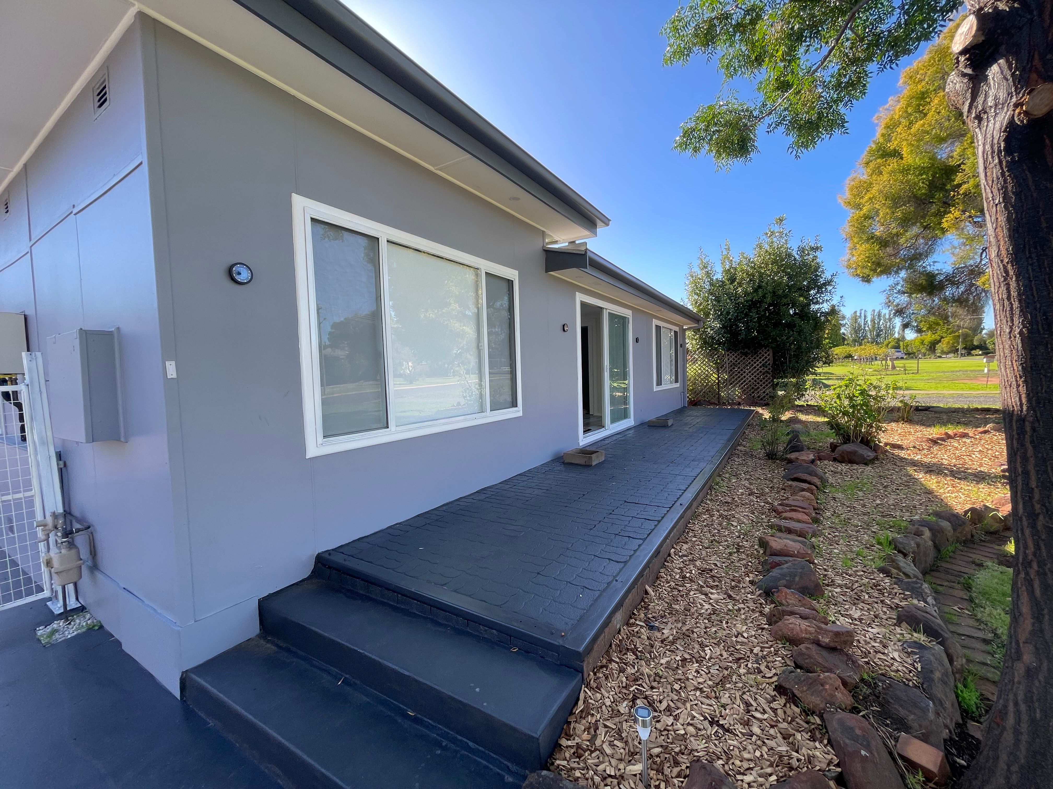 13 Bringan Street, Griffith, NSW 2680