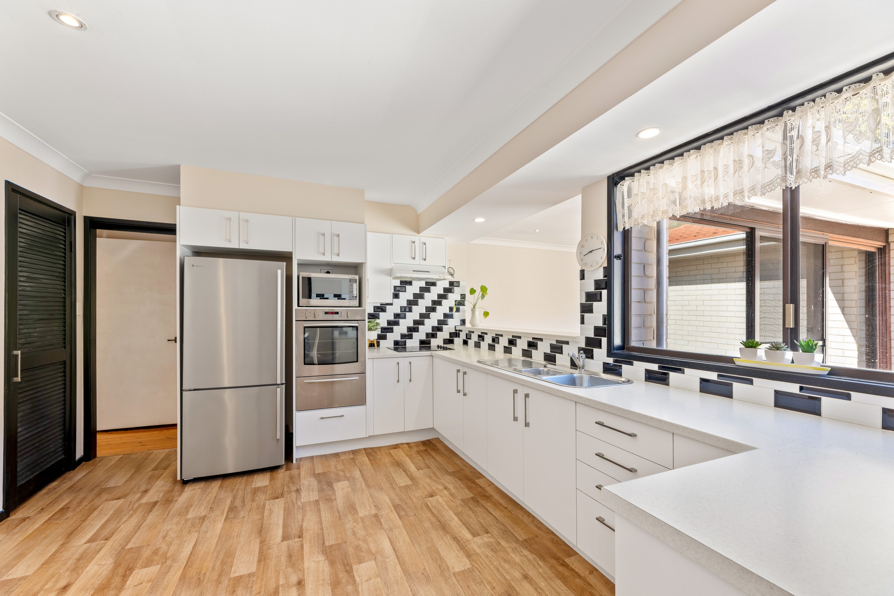 5 Poplar Place, Kirrawee, NSW 2232