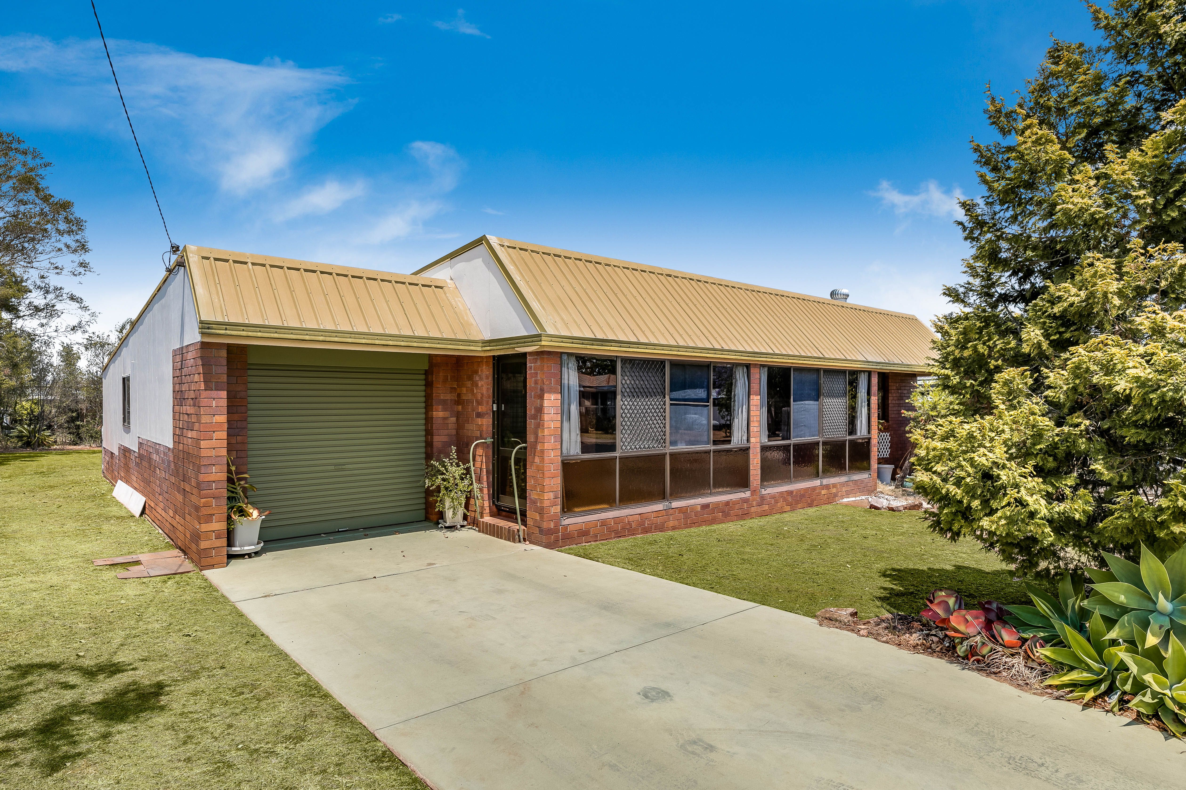 50 Tara Street, Wilsonton, QLD 4350