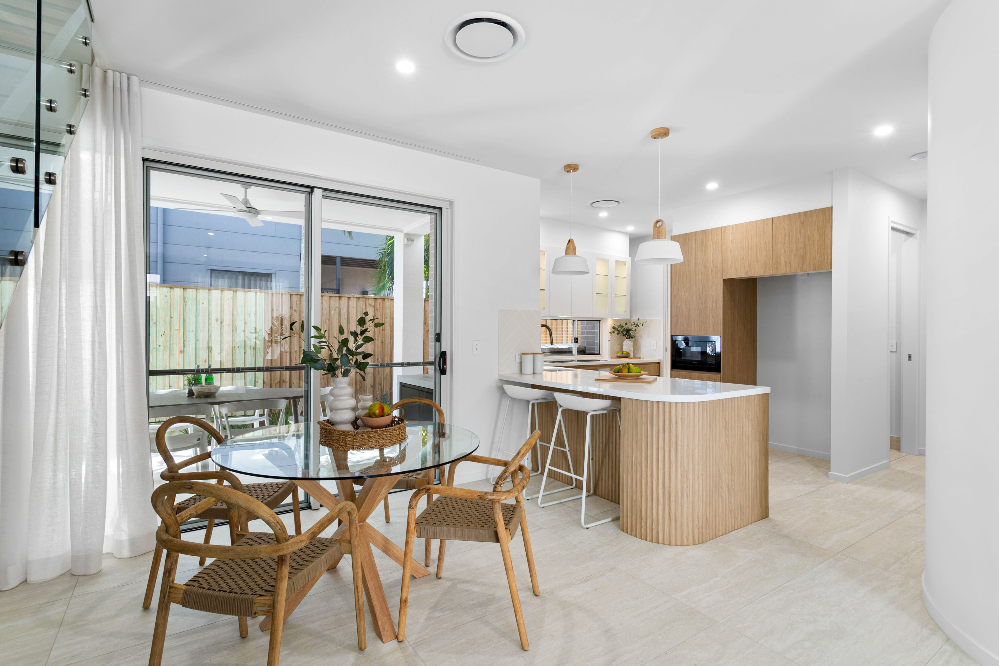 5/2-4 Collins Street — photo 5 of 20