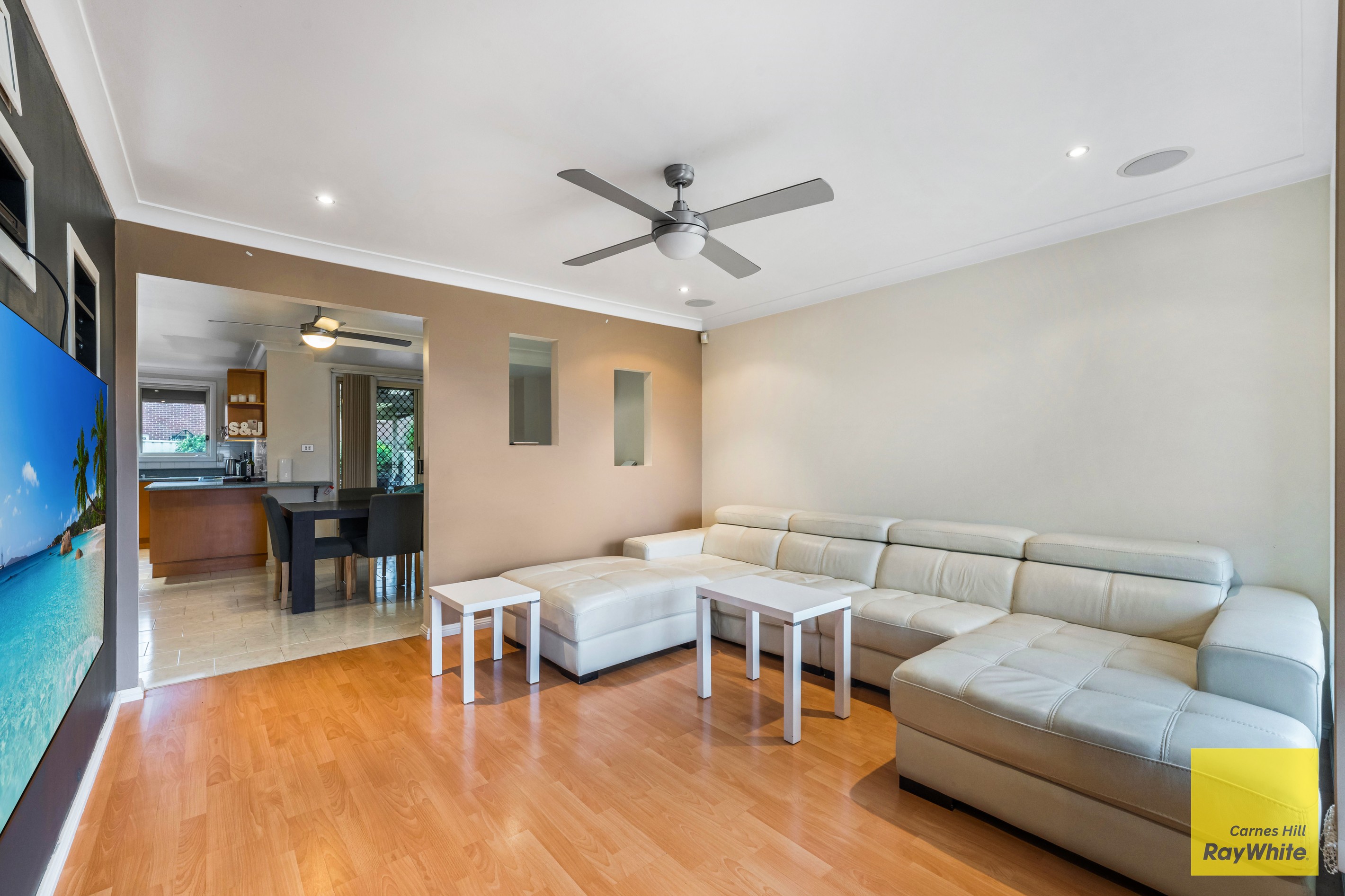 15A Port Macquarie Avenue, Hoxton Park, NSW 2171
