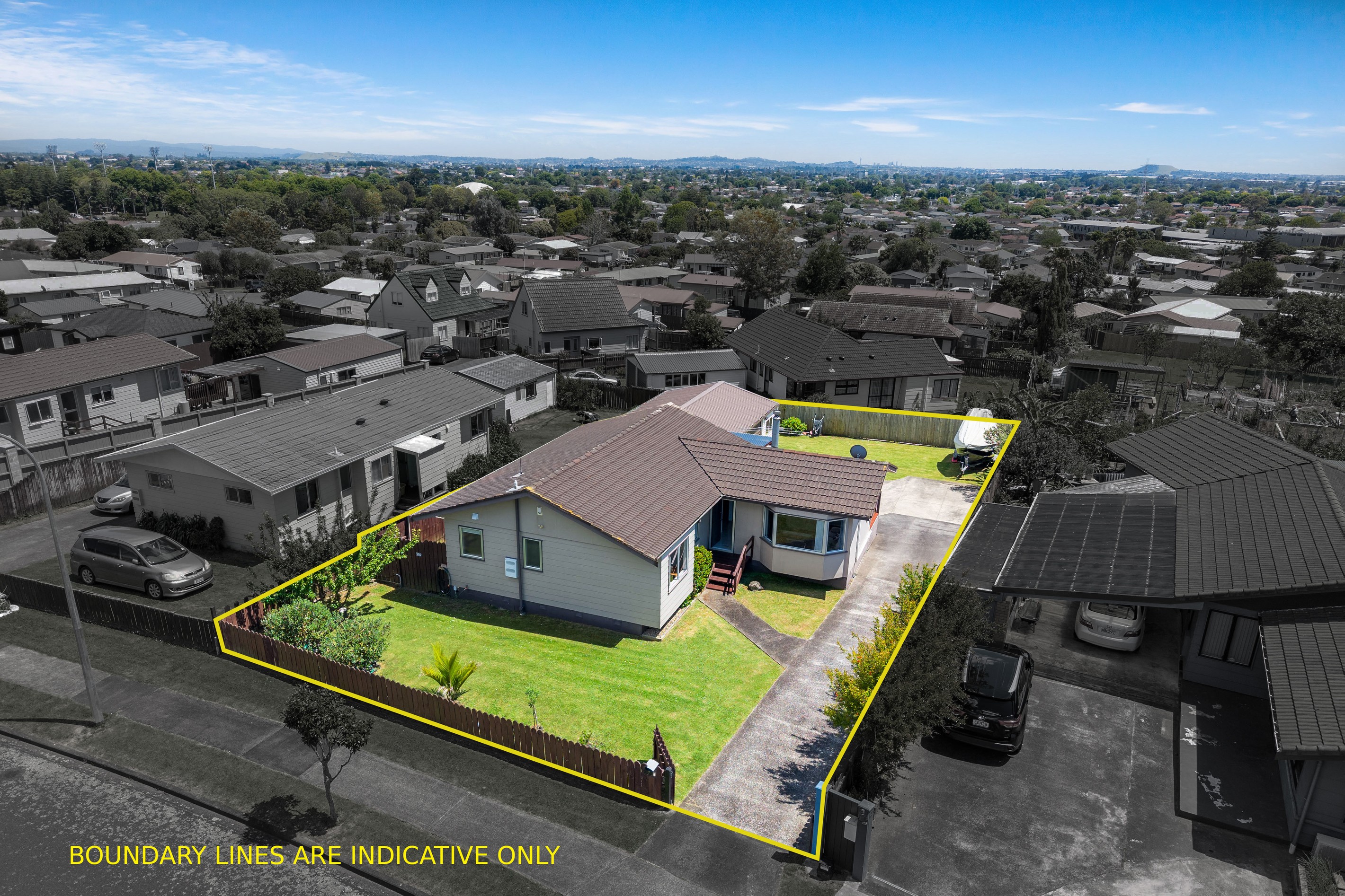 7 Greenstone Place, Clover Park, Manukau City