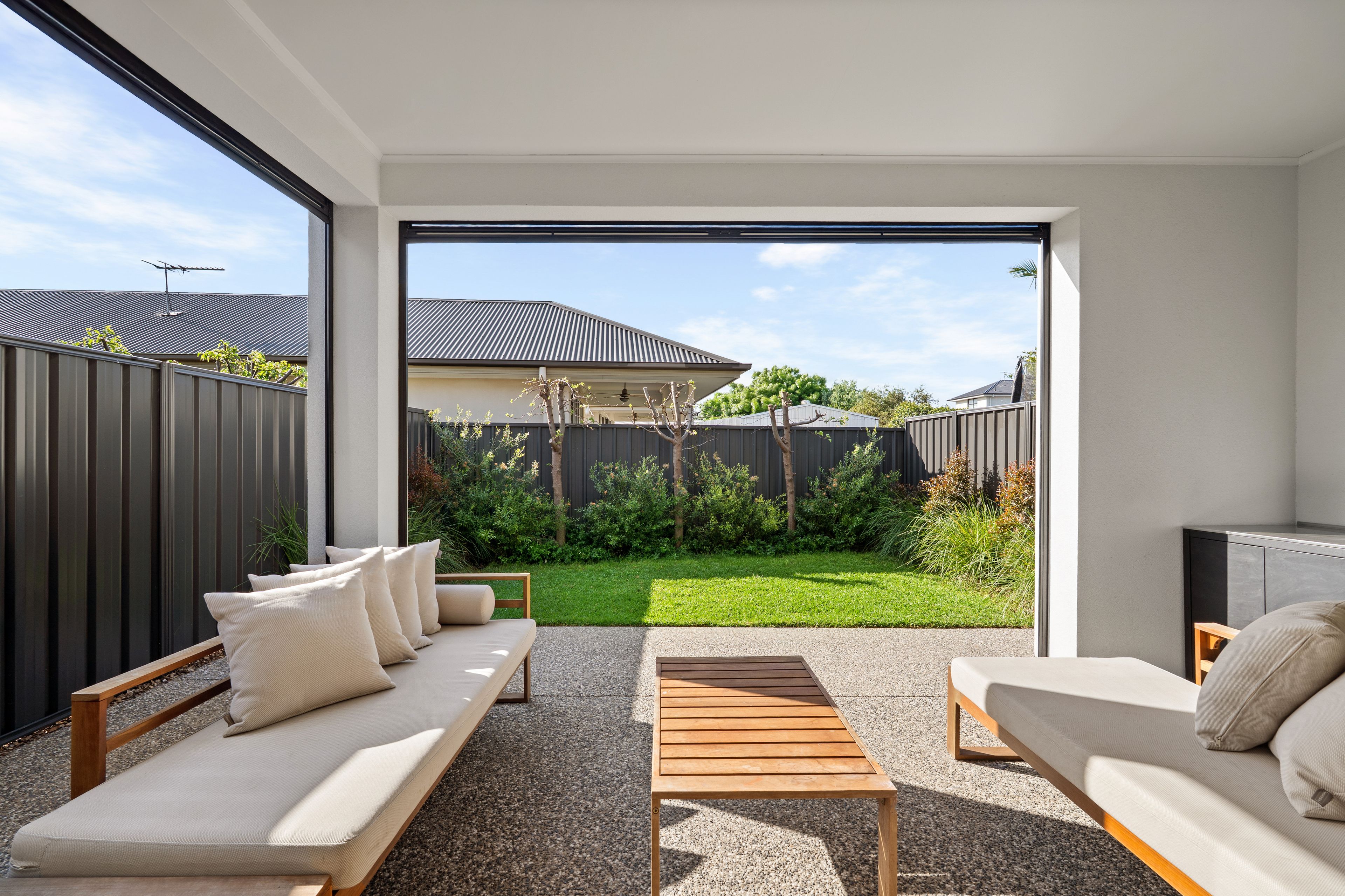 16A Egmont Avenue — photo 15 of 18