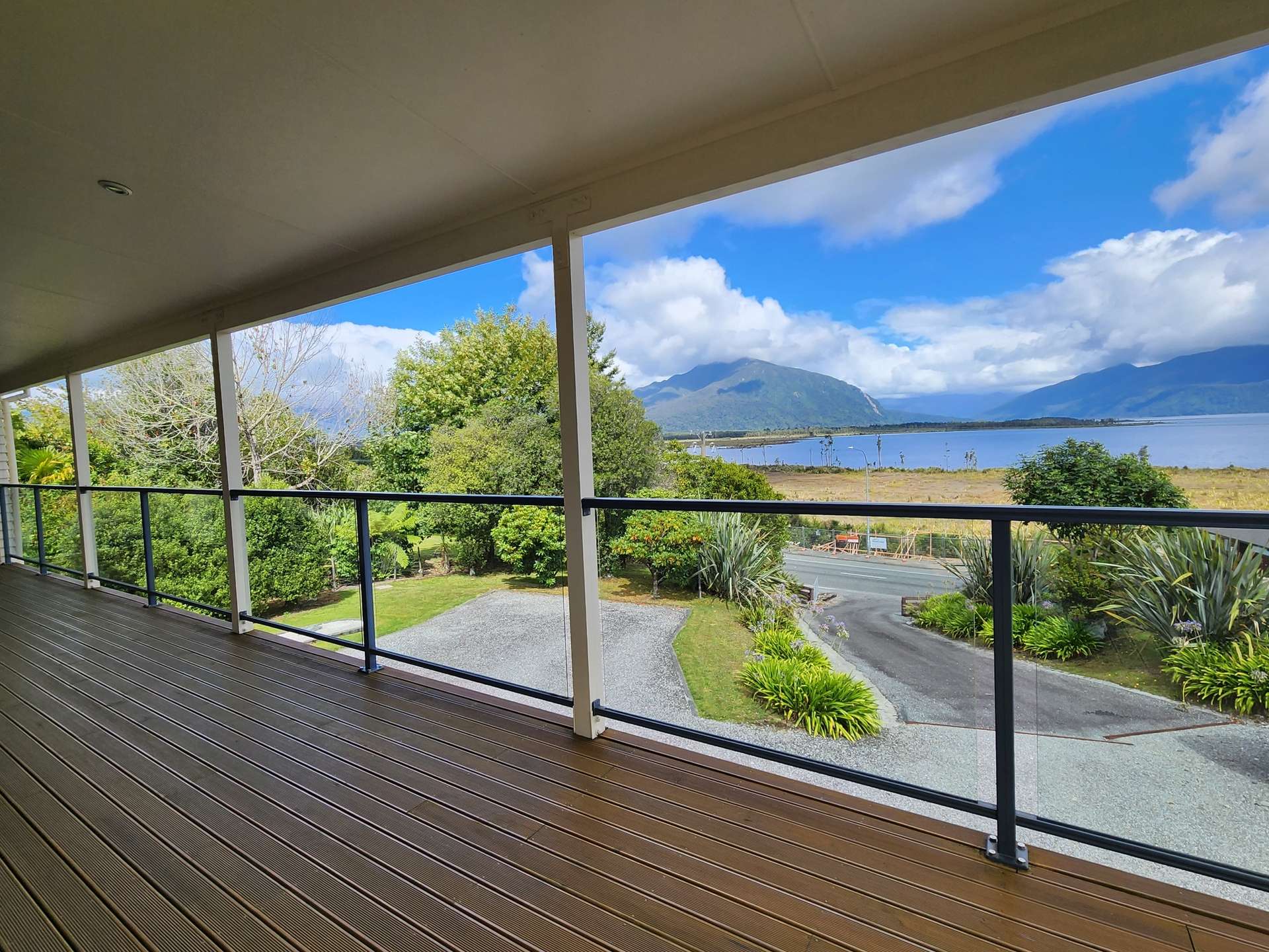 27 Lake Brunner Road photo 10