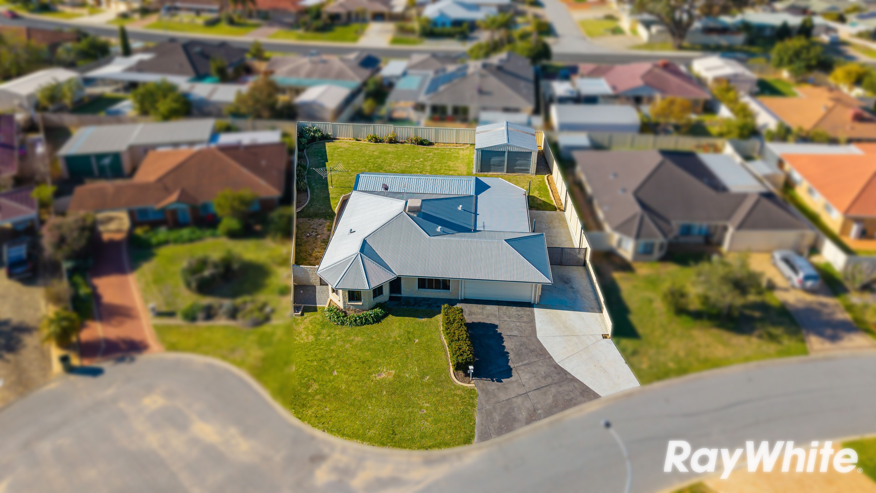 3 Kedron Place, Greenfields, WA 6210