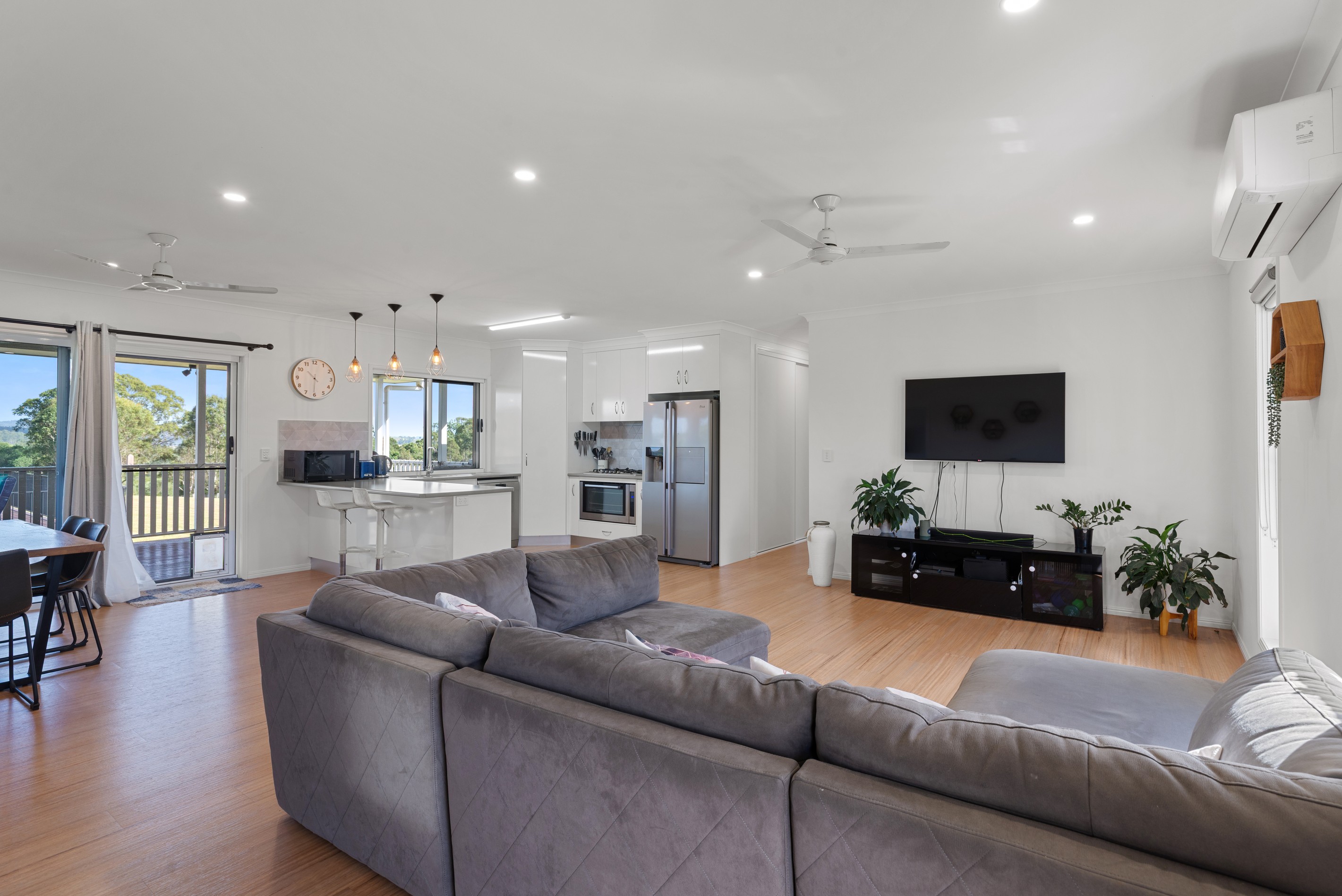 95 Allen Road, Chatsworth, QLD 4570