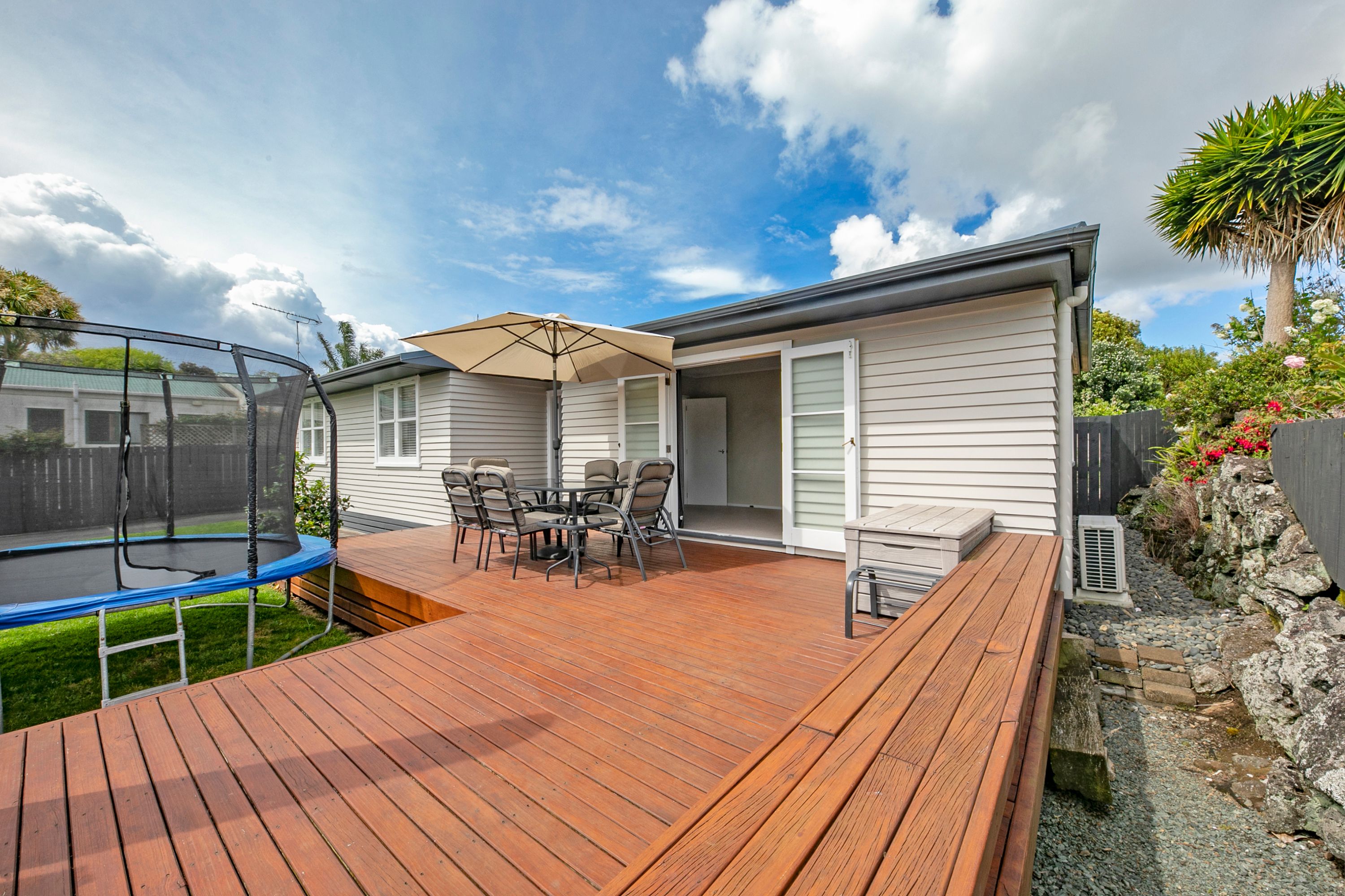 2/9a Grotto Street, Onehunga, Auckland City