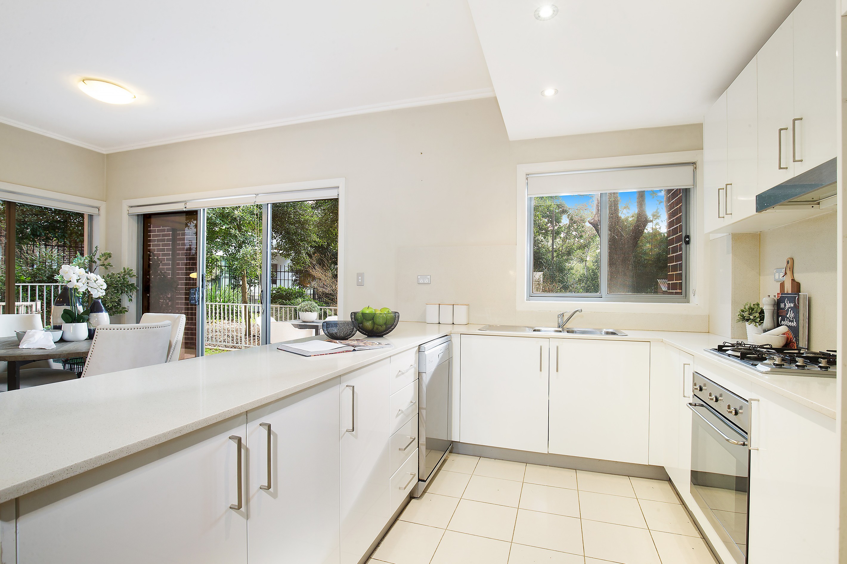 8/2-6 Bundarra Avenue South, Wahroonga, NSW 2076