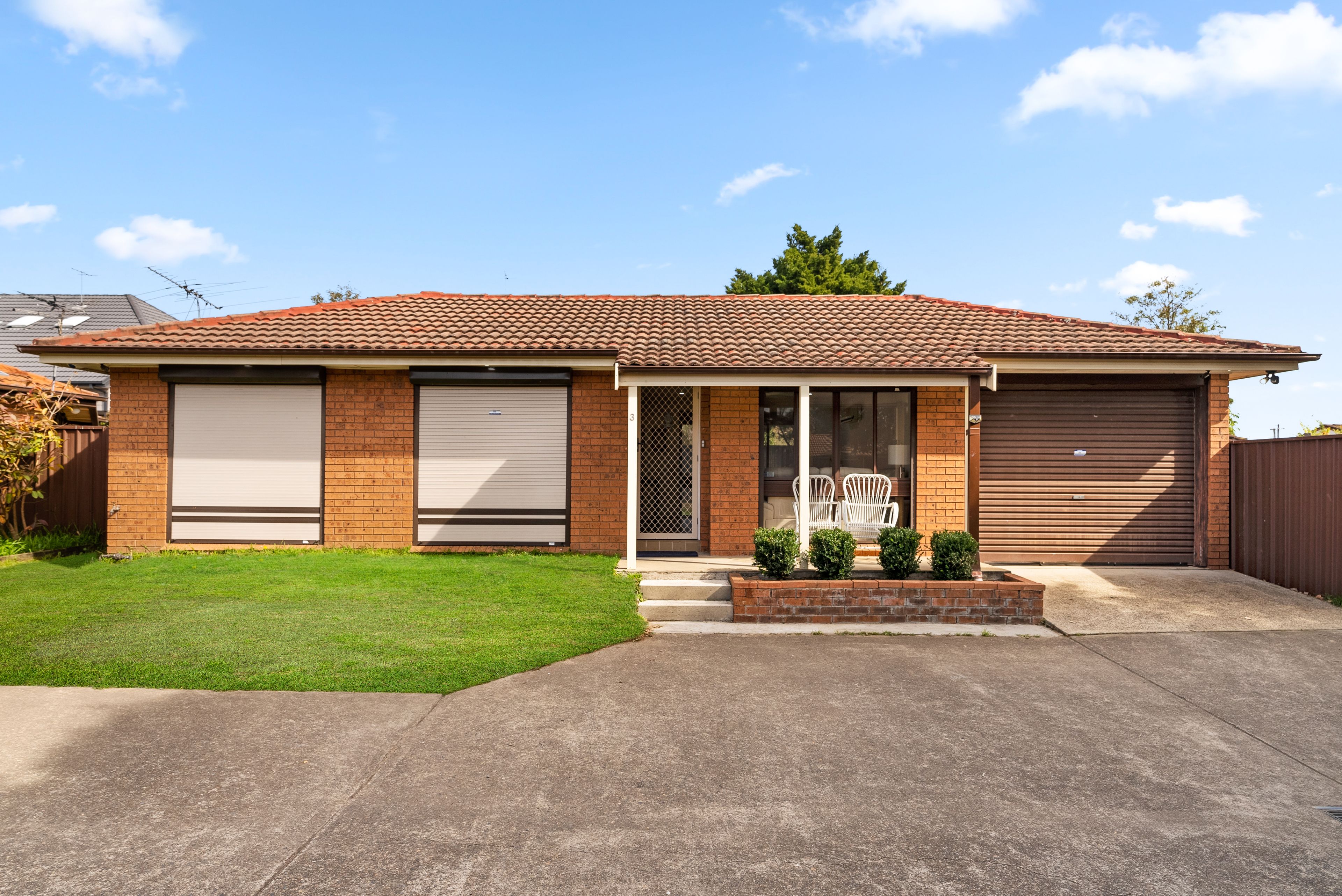 39 Brisbane Street, Oxley Park NSW 2760
