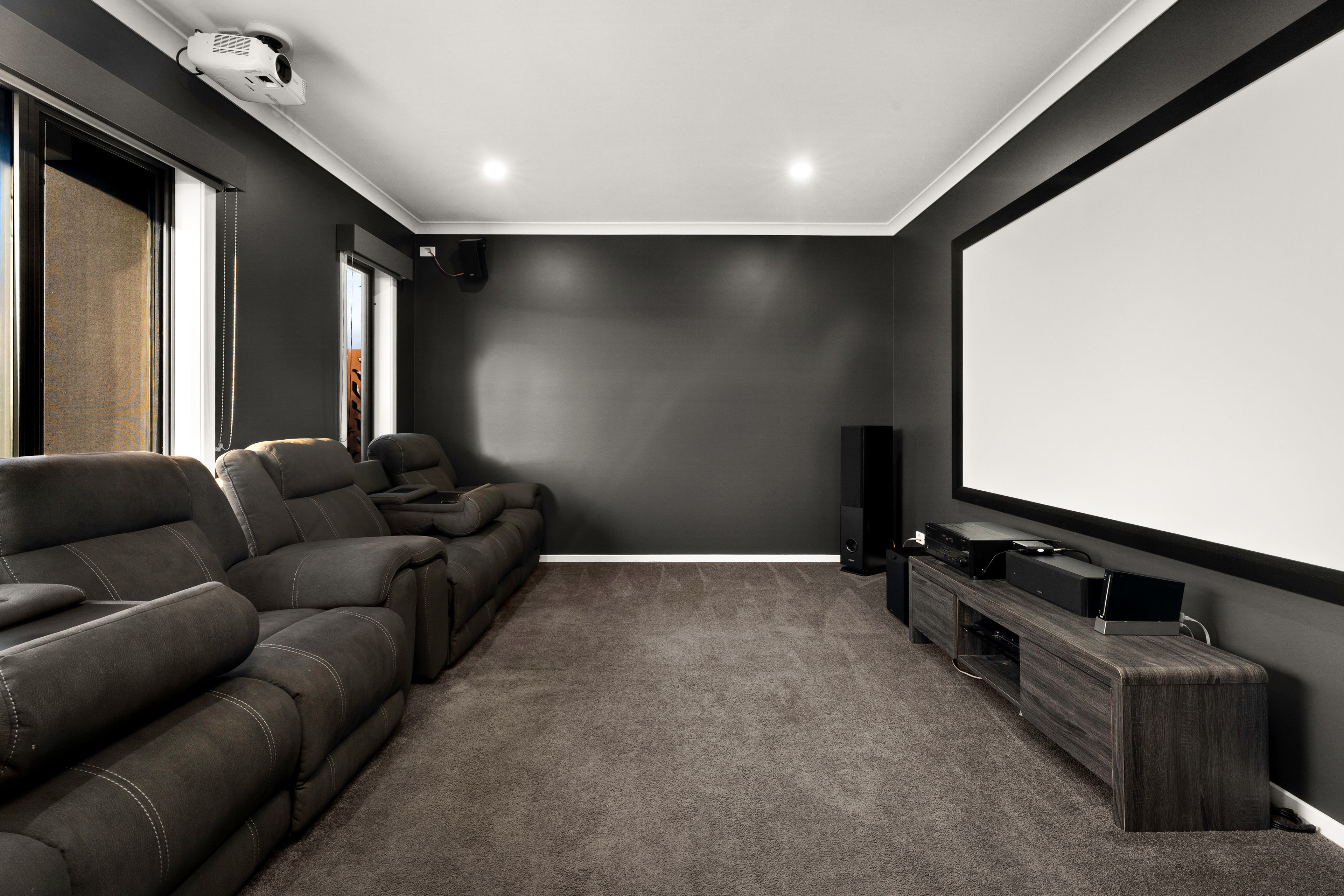 45 Kaduna Drive, Officer South, VIC 3809