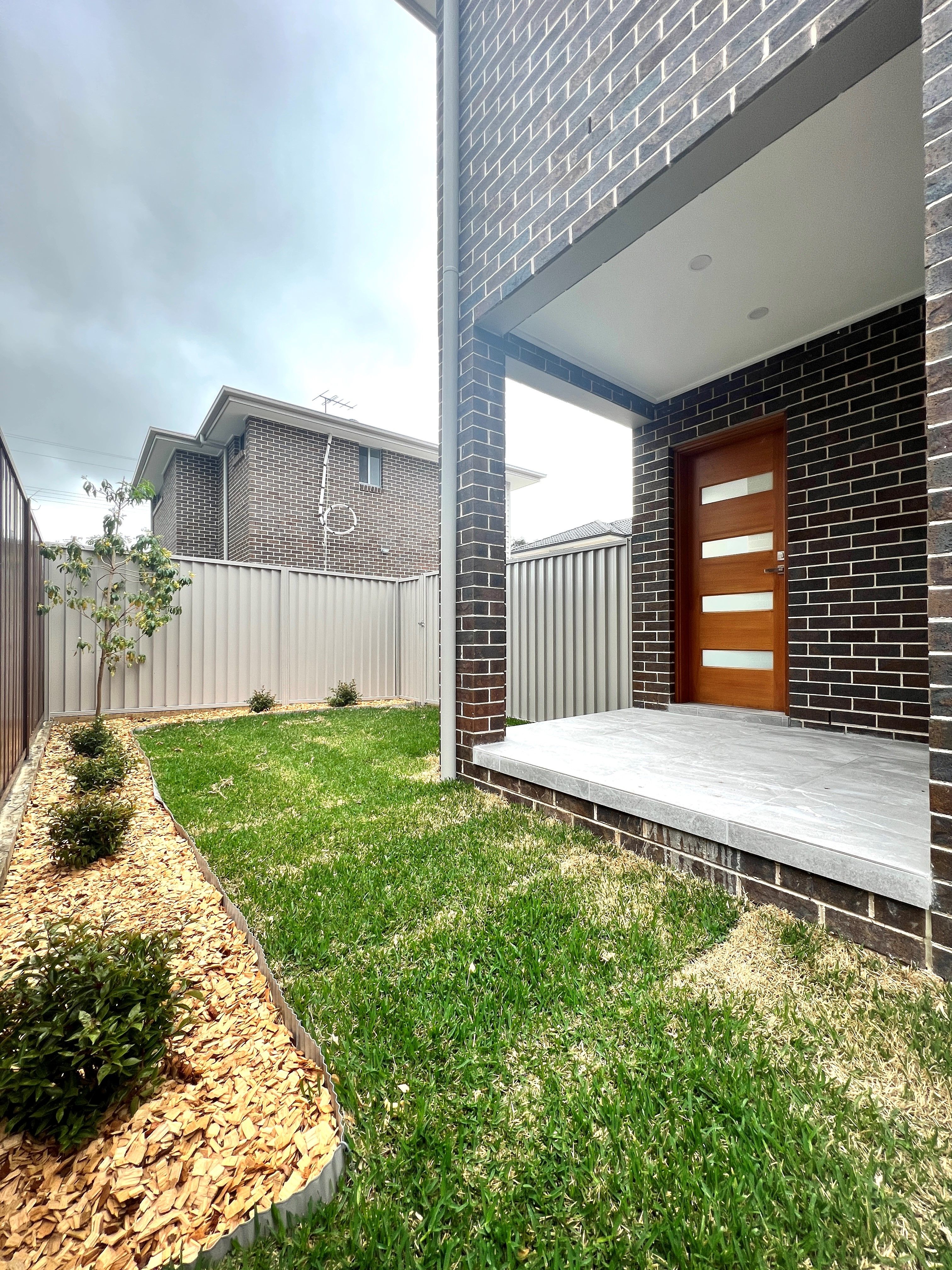 2/88 Brisbane Street, Oxley Park, NSW