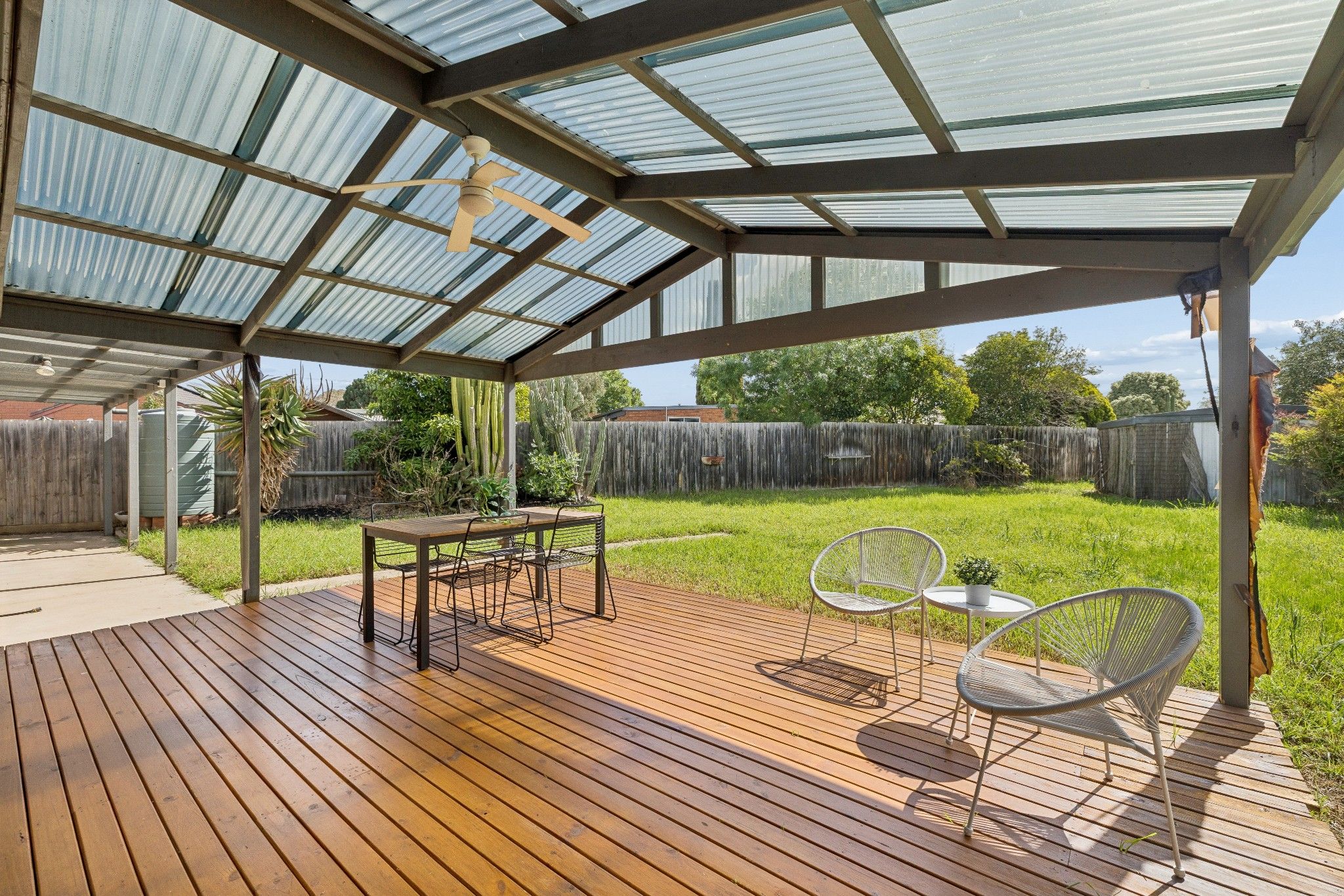 8 Linda Court — photo 14 of 20