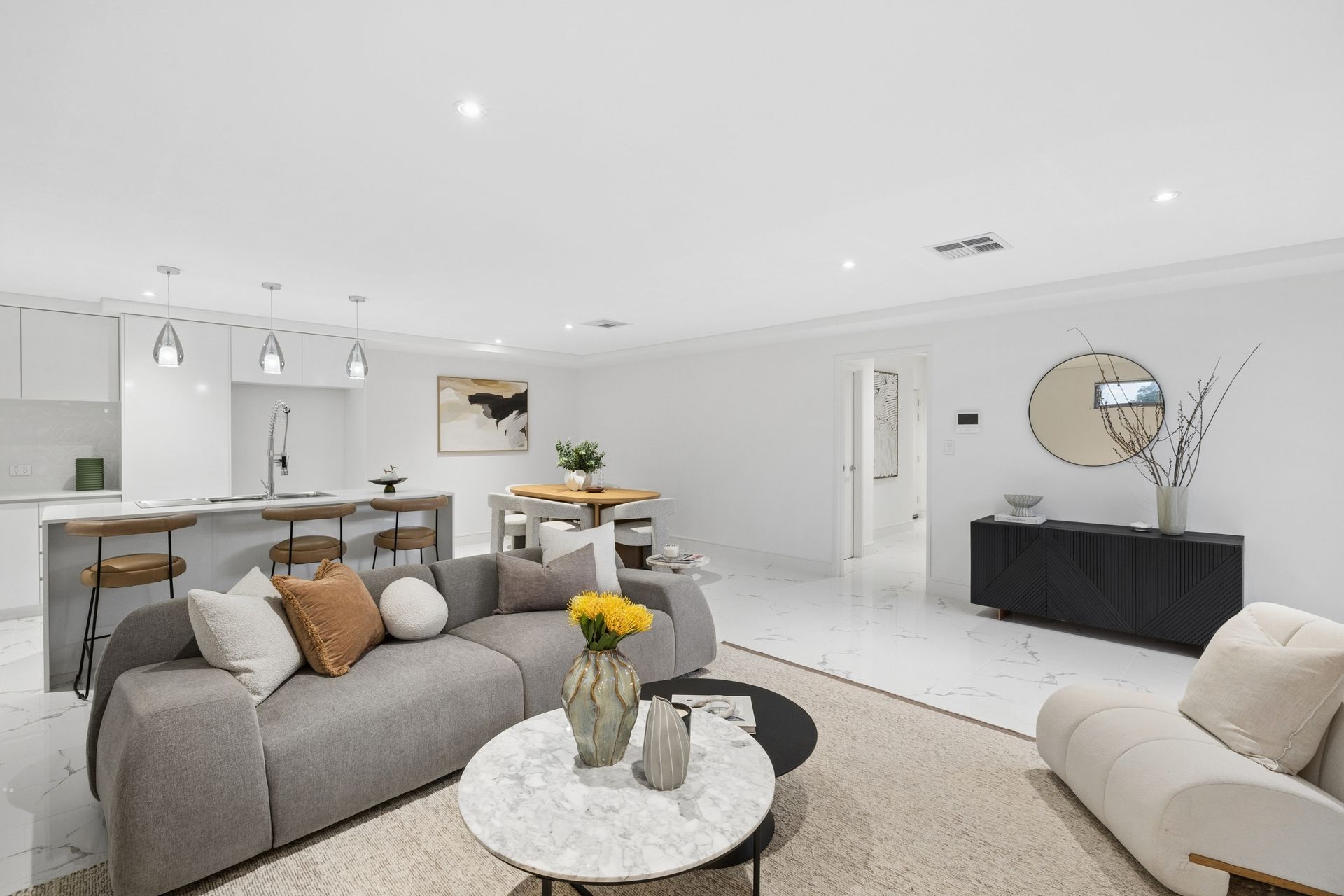 37C Tetworth Crescent — photo 8 of 30