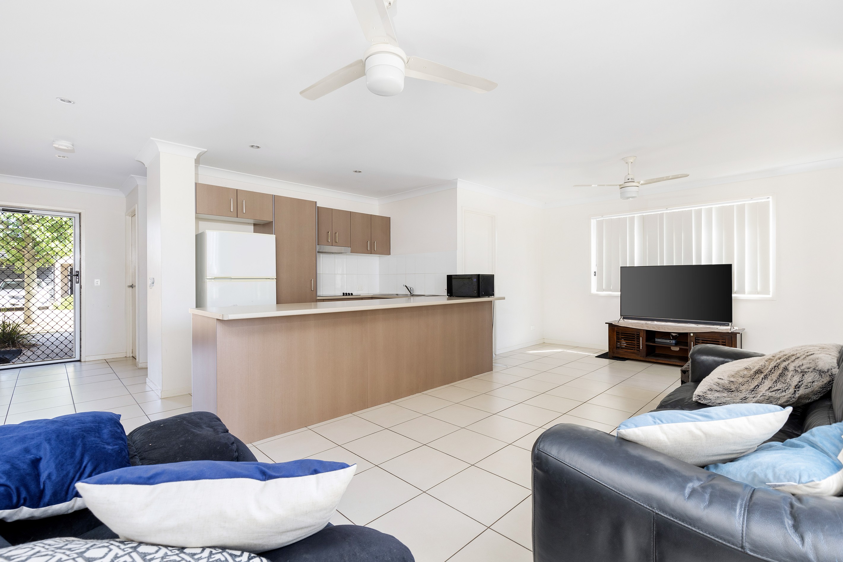 3/6 Sullivan Street, Emerald, QLD 4720