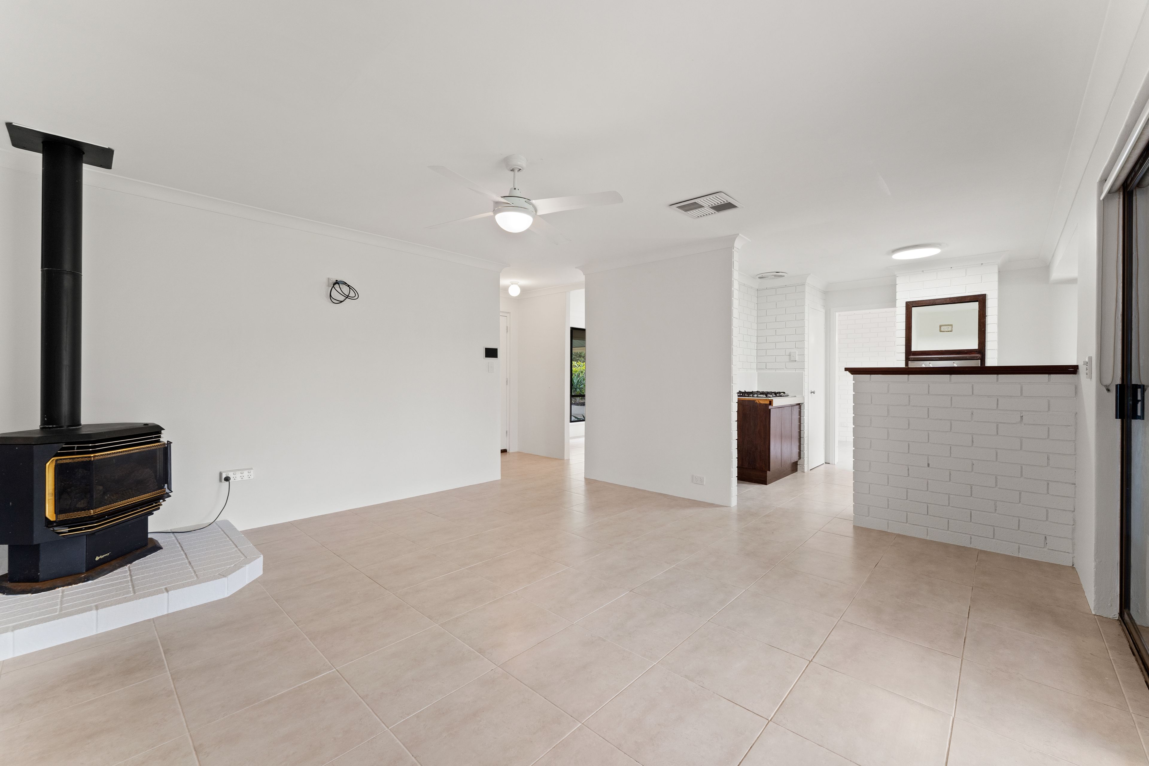 37 Hennessy Way, Rockingham, WA 6168