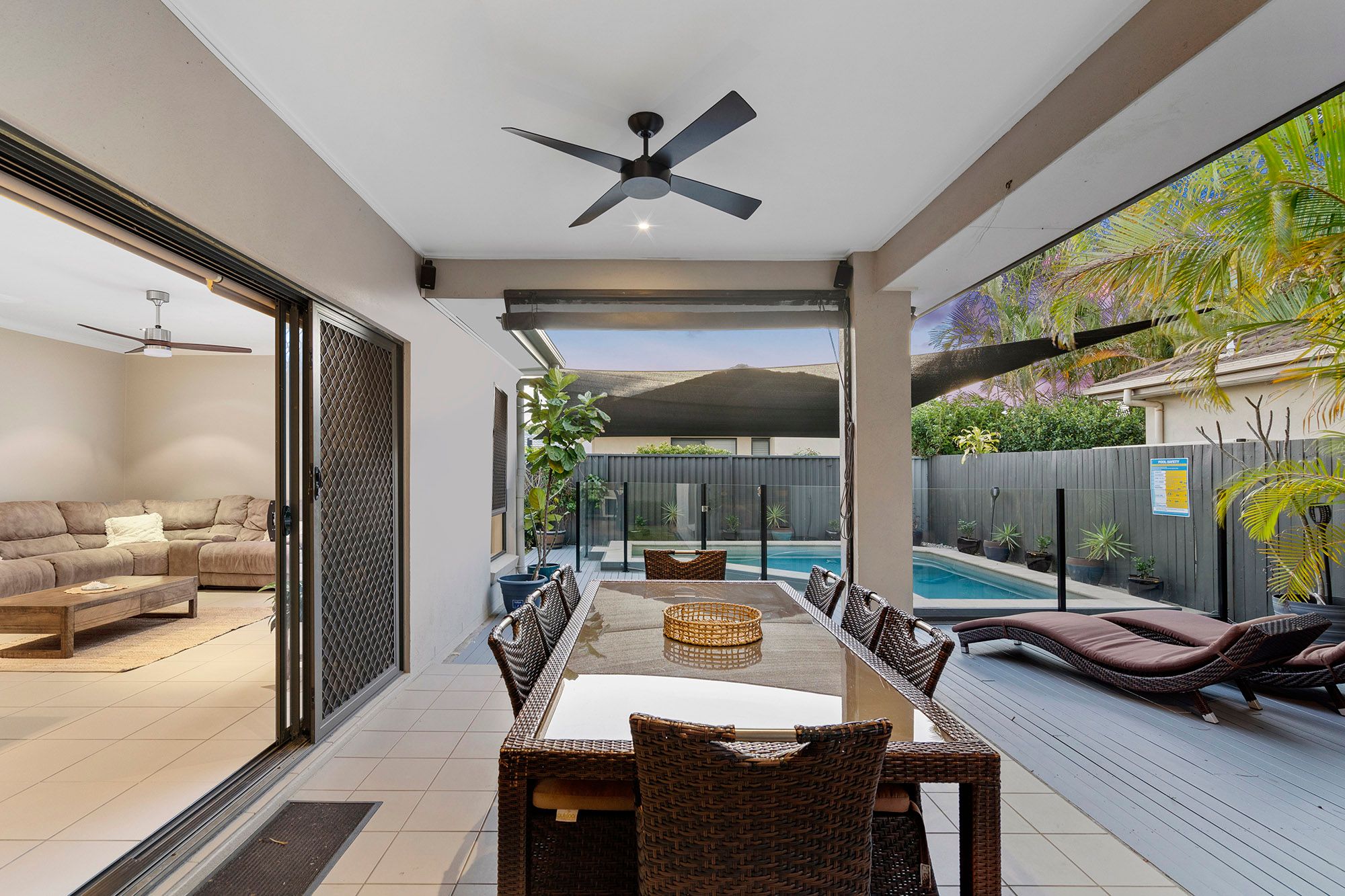 39 Costa Del Sol Avenue, Coombabah, QLD 4216