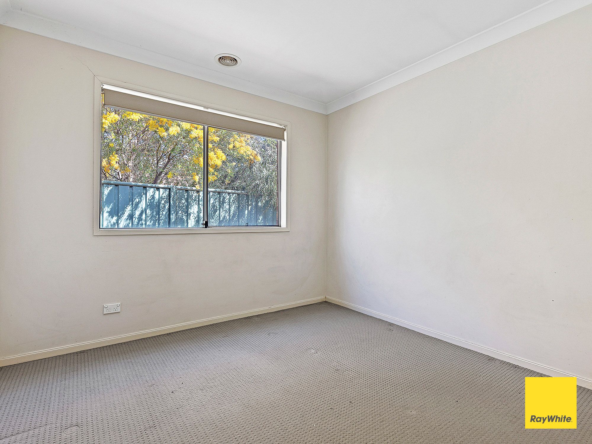 7 Creekview Place — photo 10 of 16