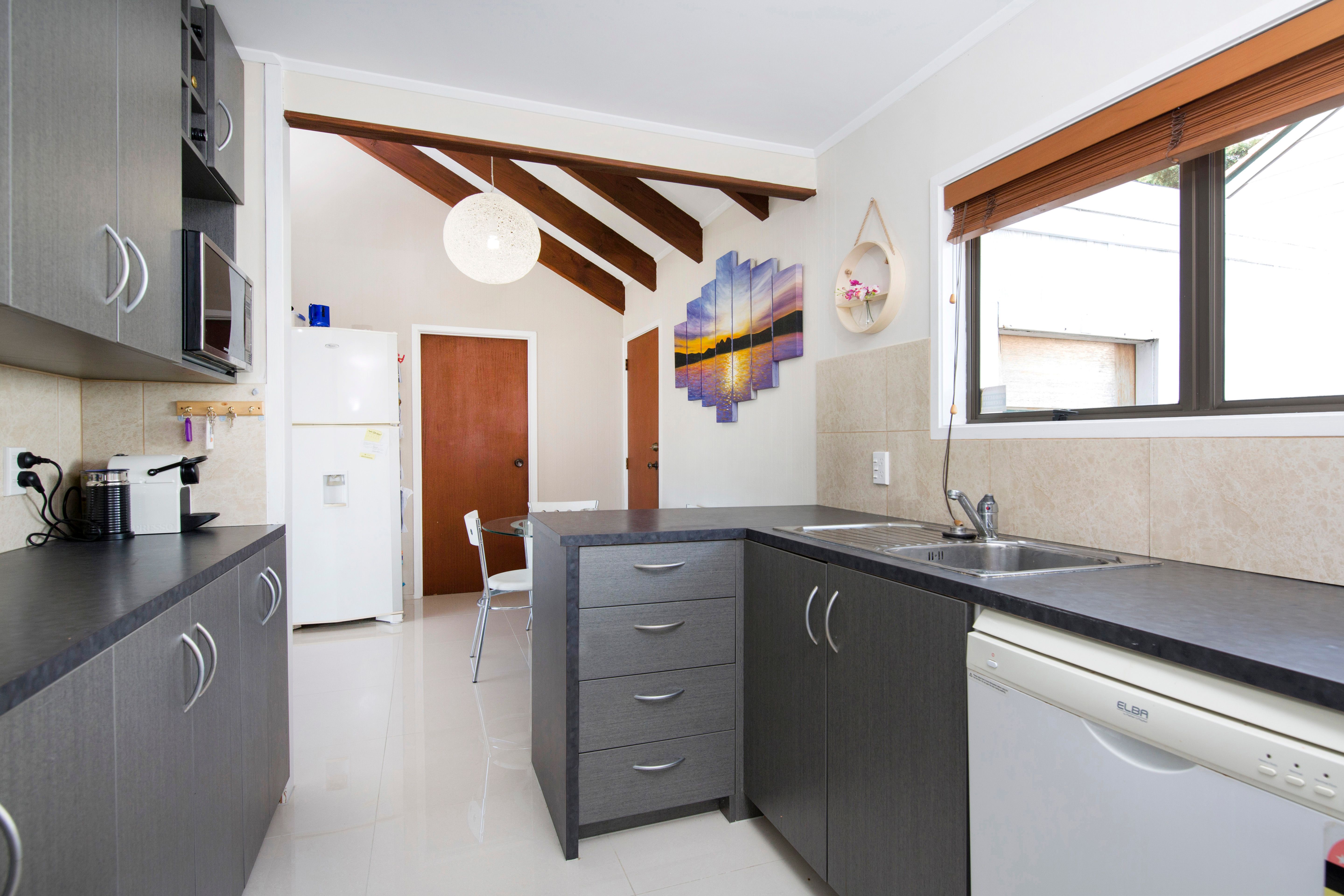 2 Galloway Crescent, Half Moon Bay, Manukau City