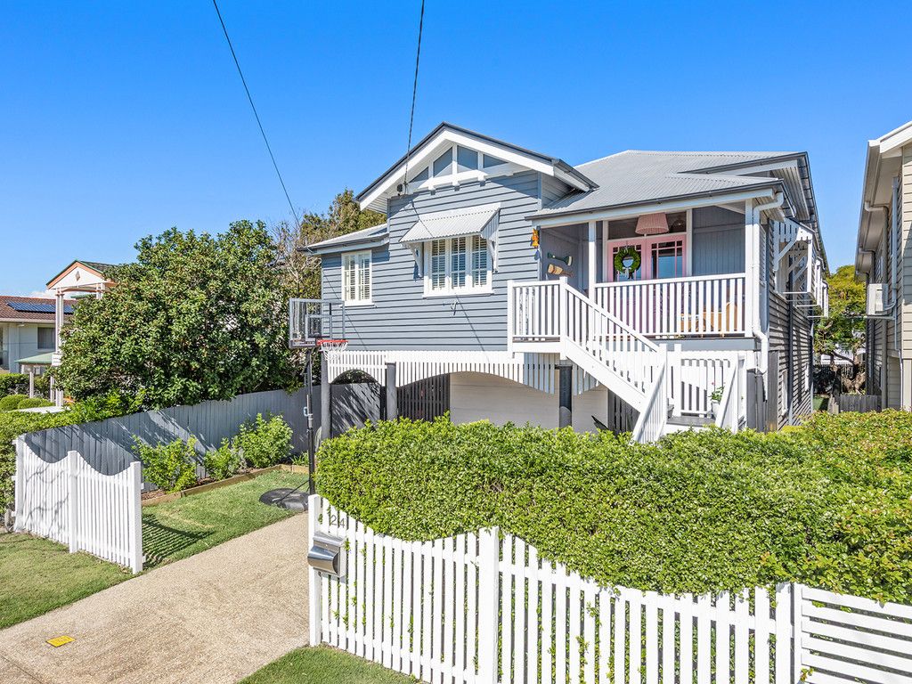 24 Connors Street, Graceville QLD 4075