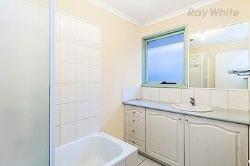 221 Jacksons Road, Noble Park North, VIC 3174