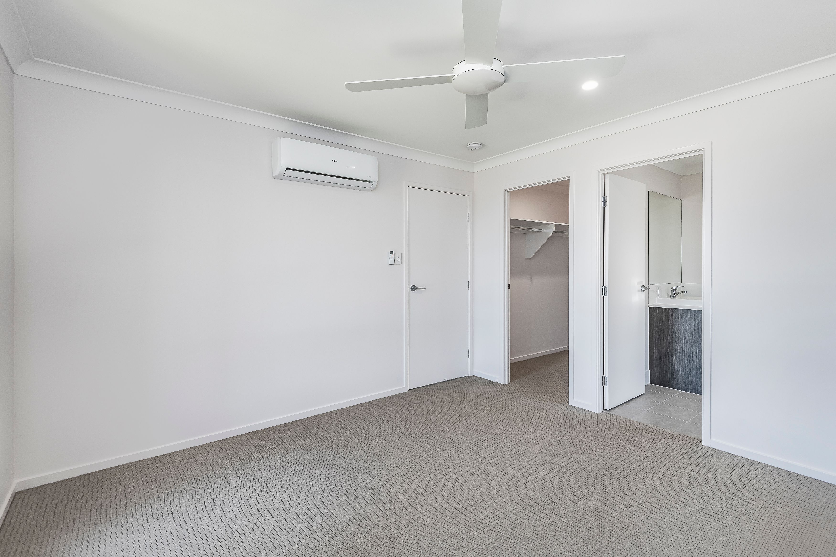 15 Cassidy Crescent, Bridgeman Downs, QLD 4035