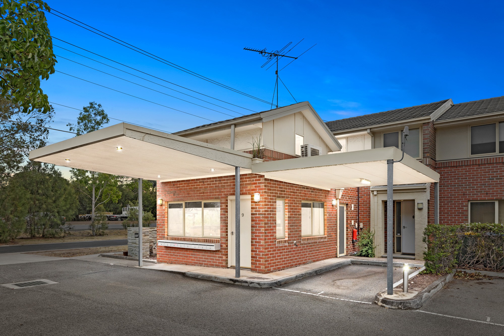 1 & 9/169-171 Princes Highway, Werribee, VIC 3030