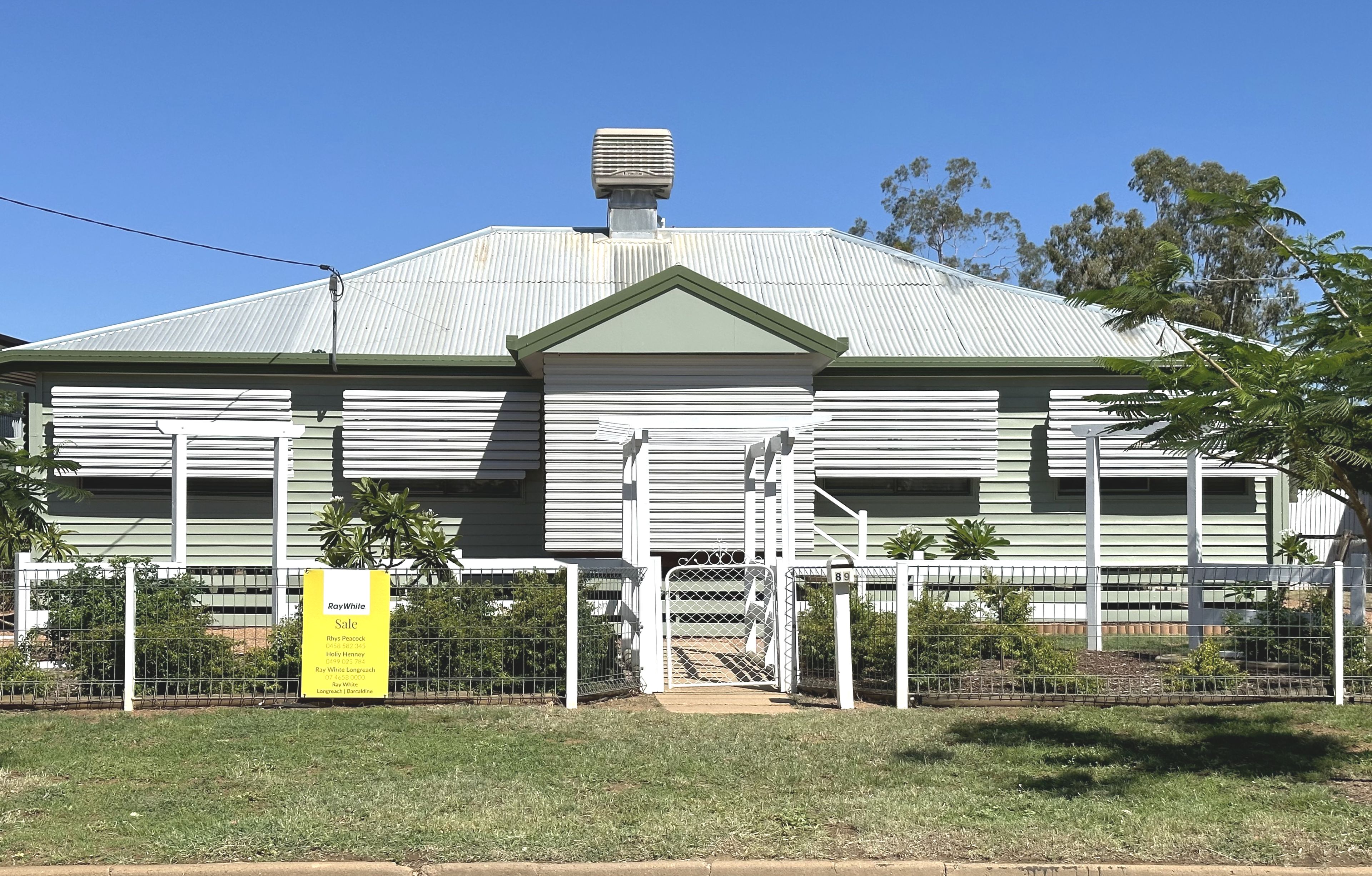 89 Falcon Street, Longreach QLD 4730