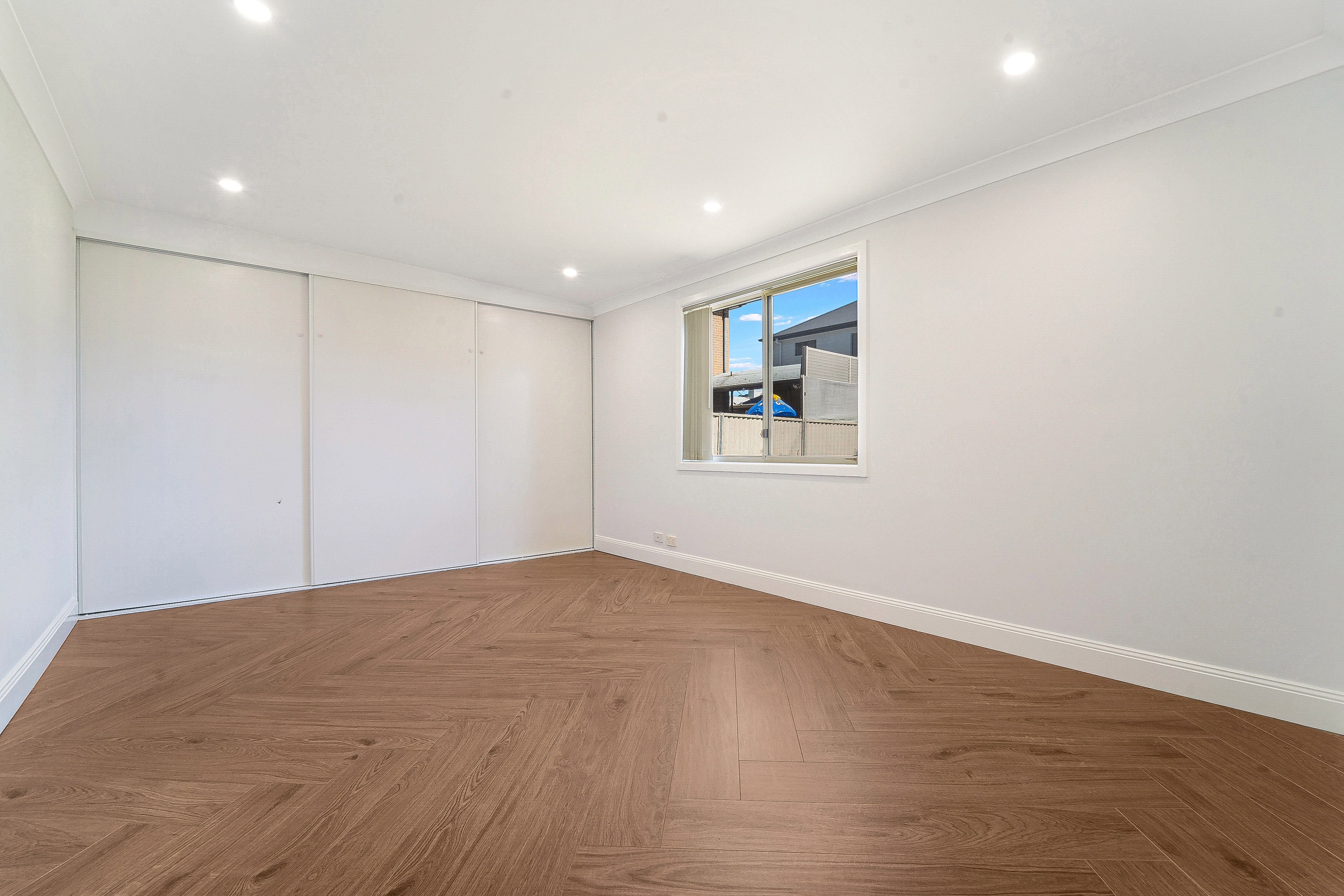 2 Brown Street — photo 7 of 10