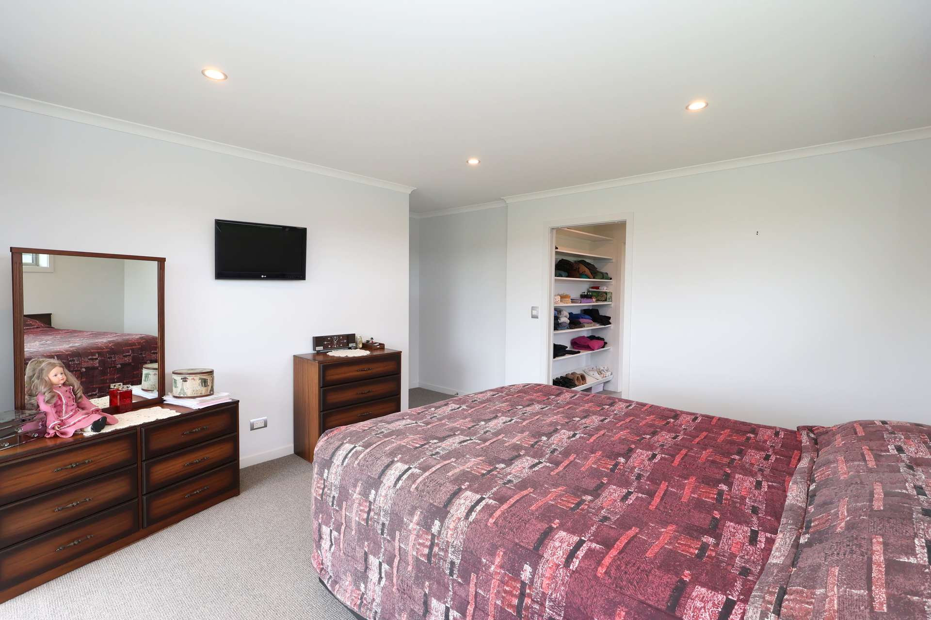 135 Millwood Glen photo 20