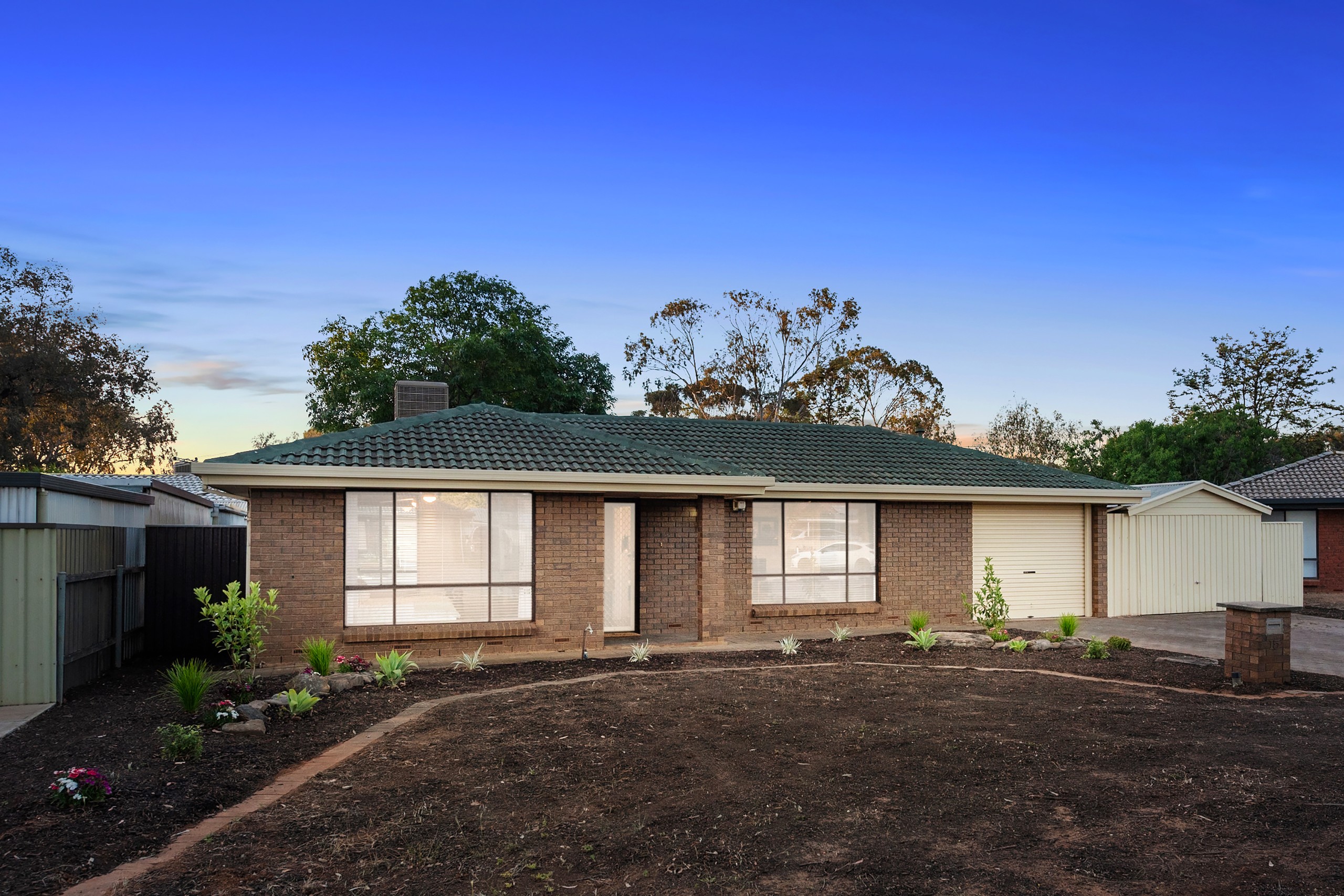 15 Caulfield Crescent, Paralowie, SA 5108