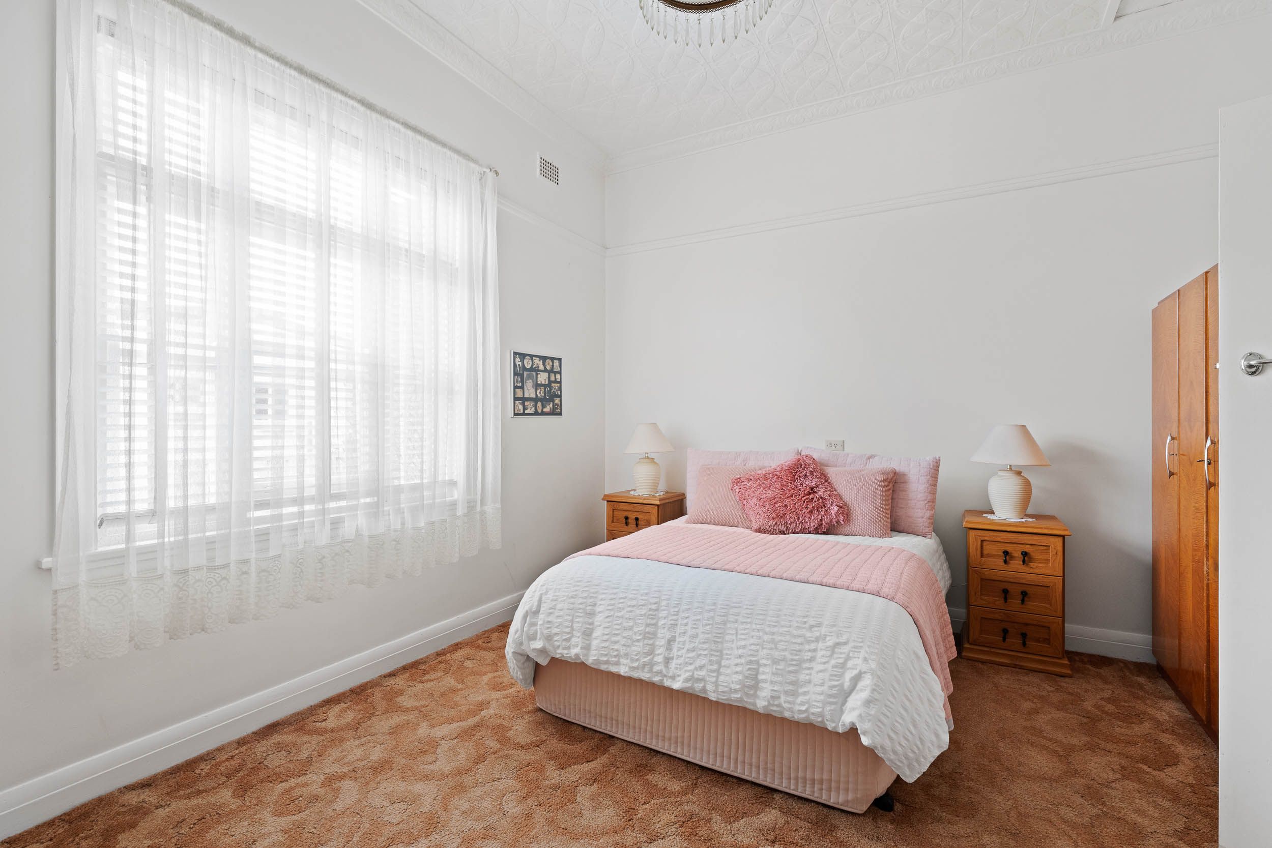 187 Goulburn Street — photo 10 of 15