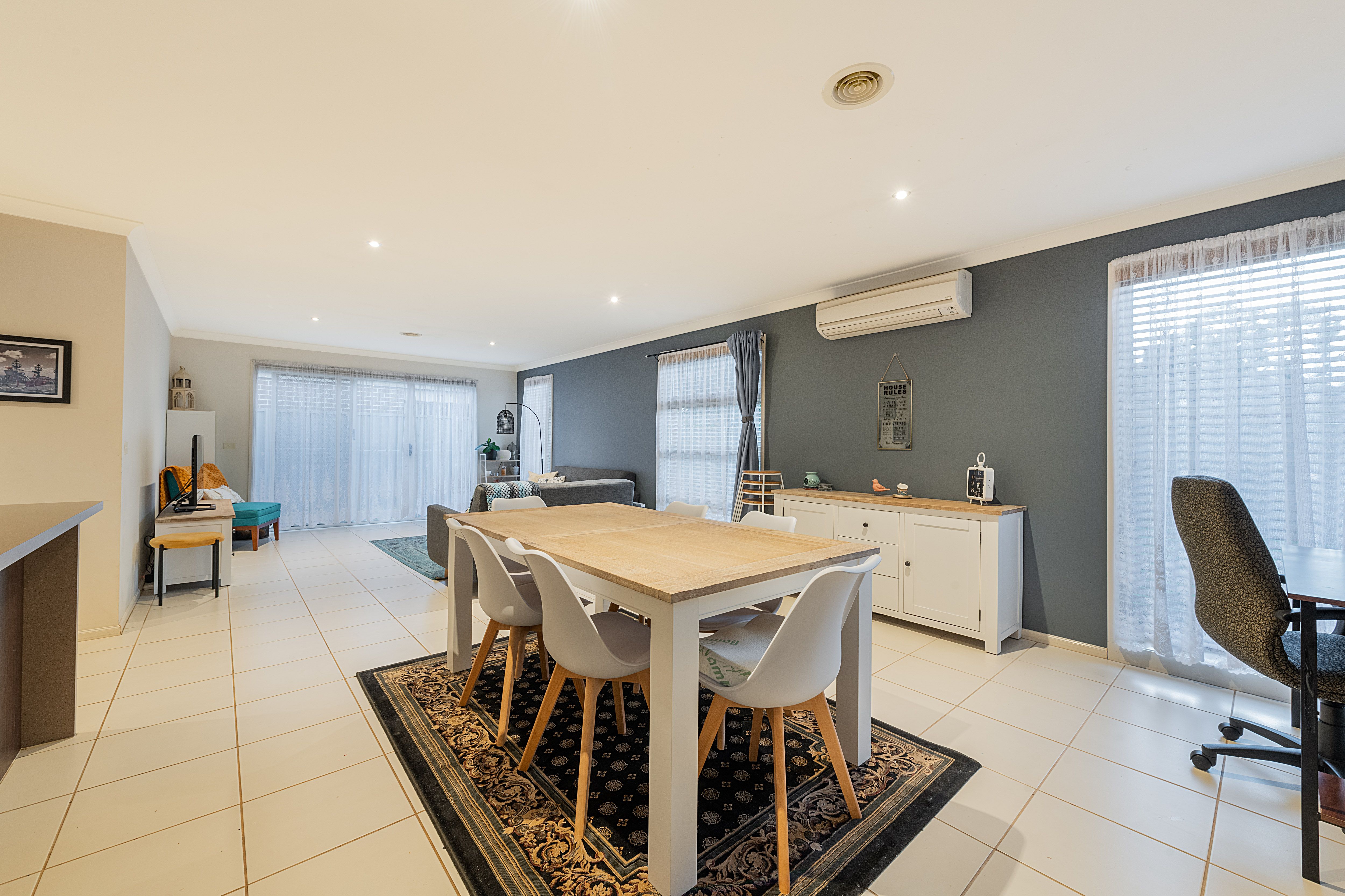 43 Archers Field Drive, Cranbourne East, VIC 3977