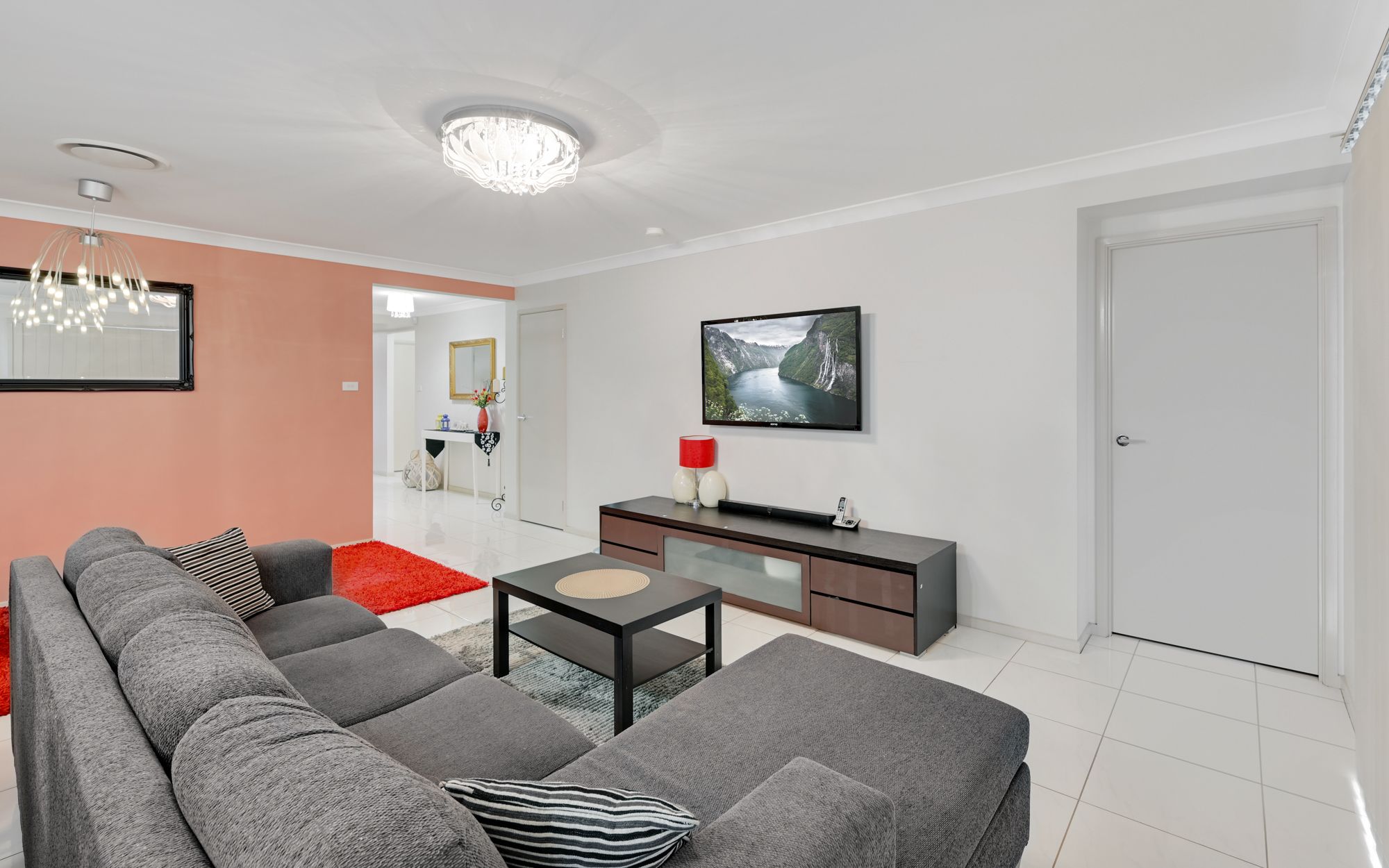 5 Bimberi Avenue, Minto, NSW 2566