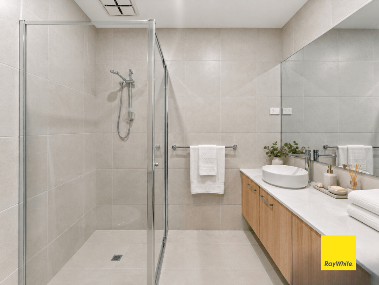 13 Driftwood Street — photo 8 of 10