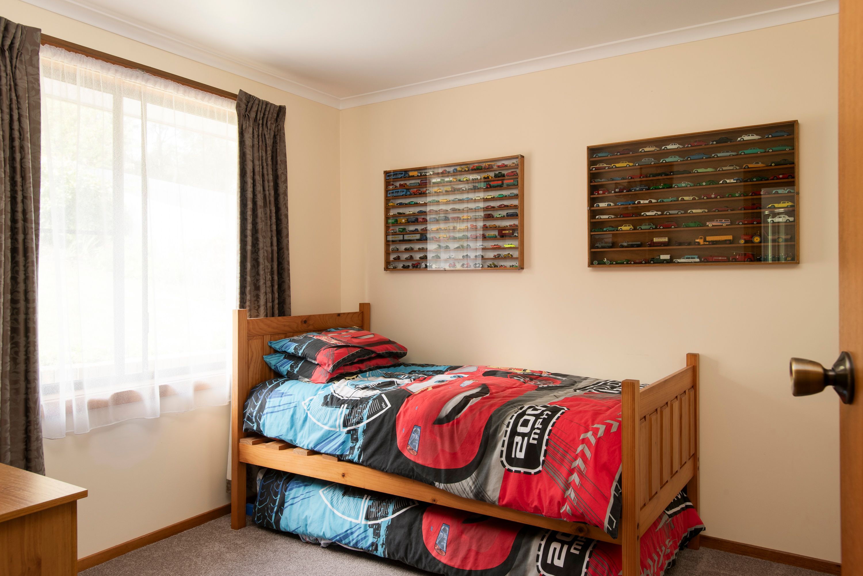 9 Ingamells Street — photo 7 of 15