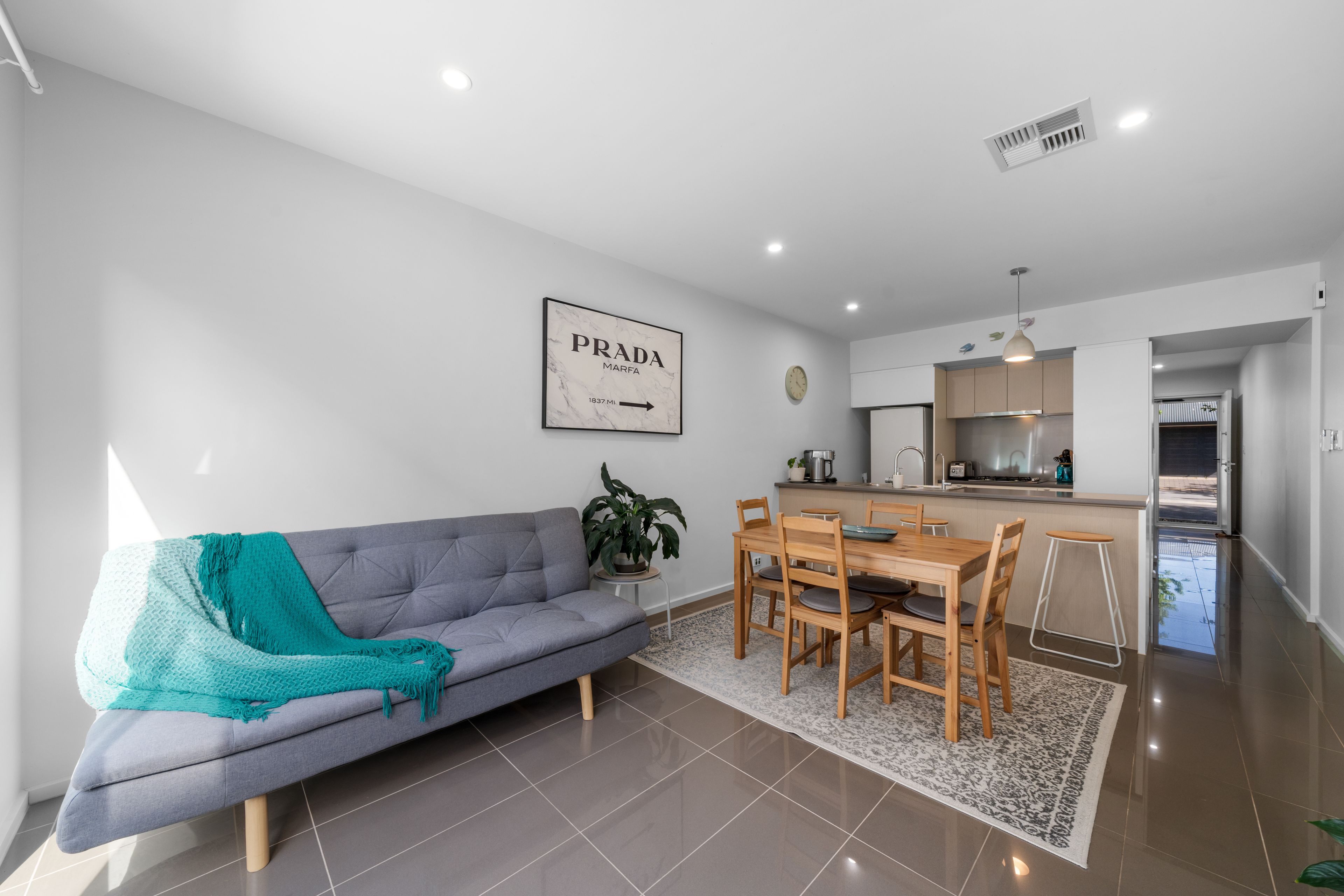 23 Masterdale Court — photo 7 of 11