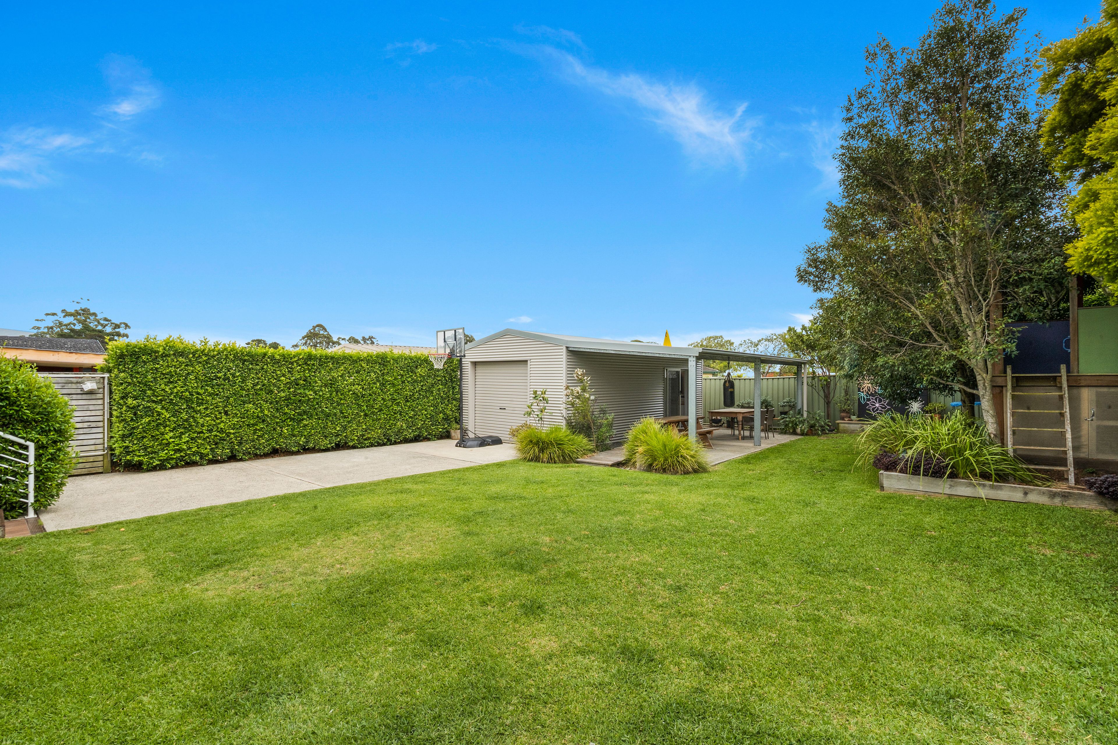 8 Polock Crescent, Albion Park, NSW 2527